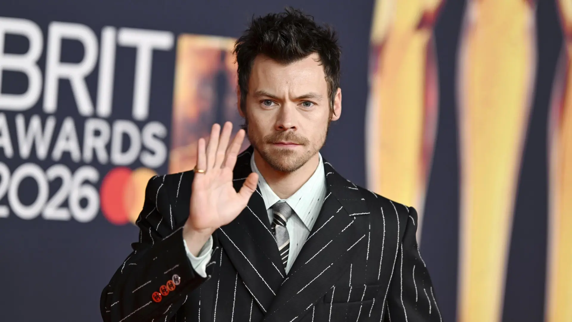 Harry Styles (32 años): "A menudo me enfrento a la duda de no saber realmente qué estoy aportando al mundo"