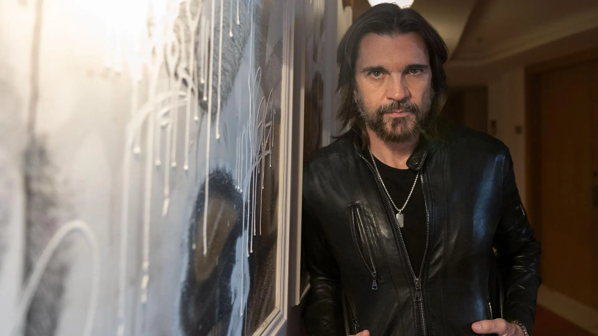 Juanes: "Sigo creyendo en un mundo sin fronteras, pero tanta maldad me hace perder a veces la esperanza"