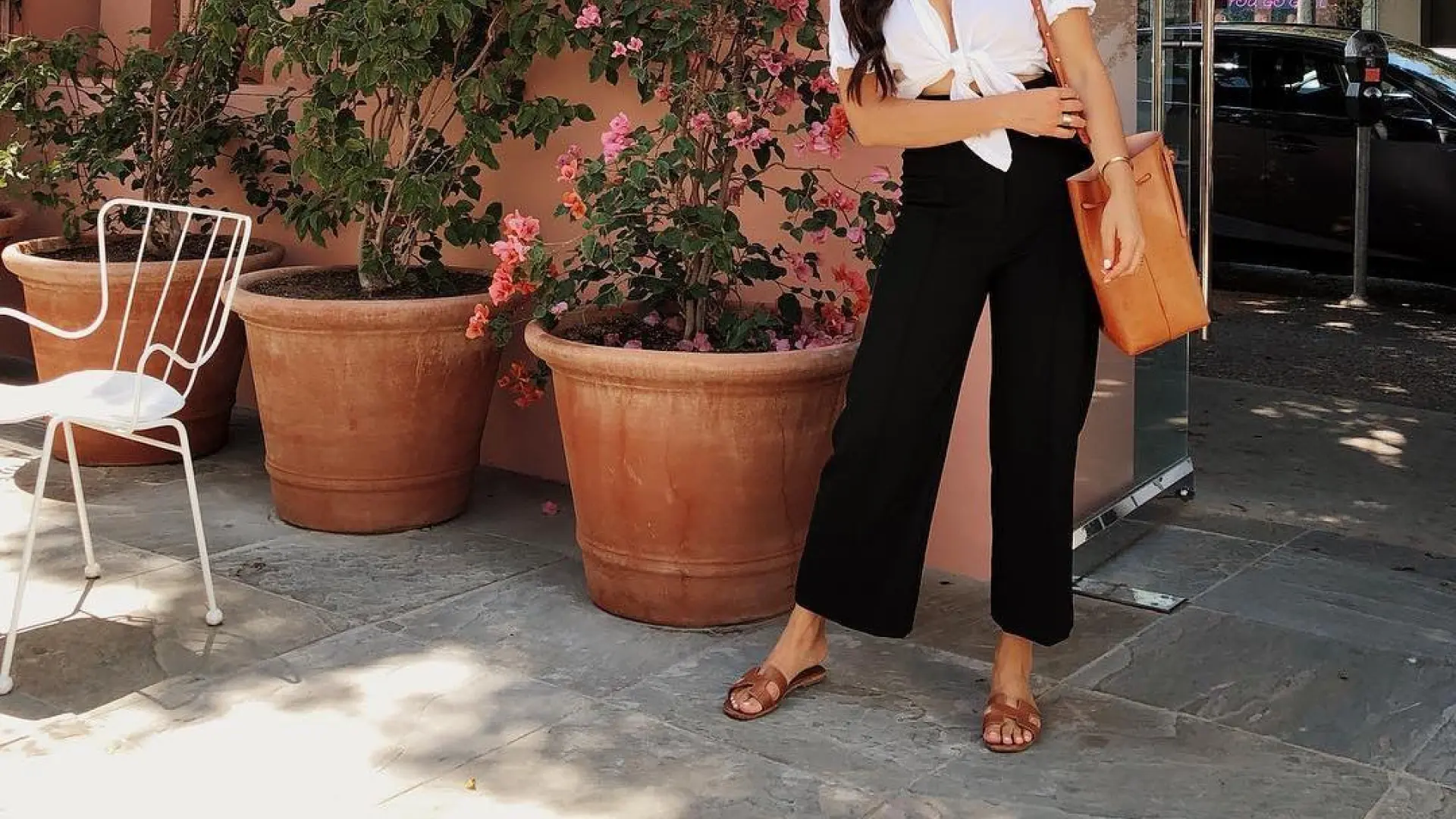 Colas kilométricas en Lidl para conseguir las sandalias planas más cómodas y elegantes por menos de 15 euros