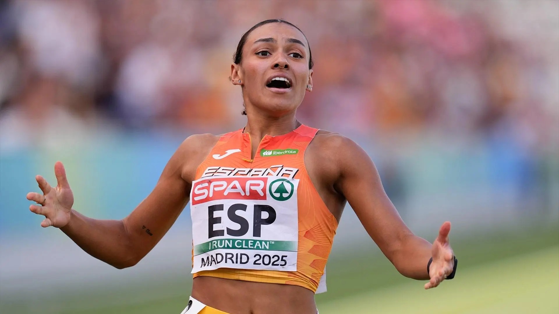 Jael Bestué, atleta y estudiante de Medicina: "Si un examen no me va como esperaba no me frustro tantísimo como en una competición"