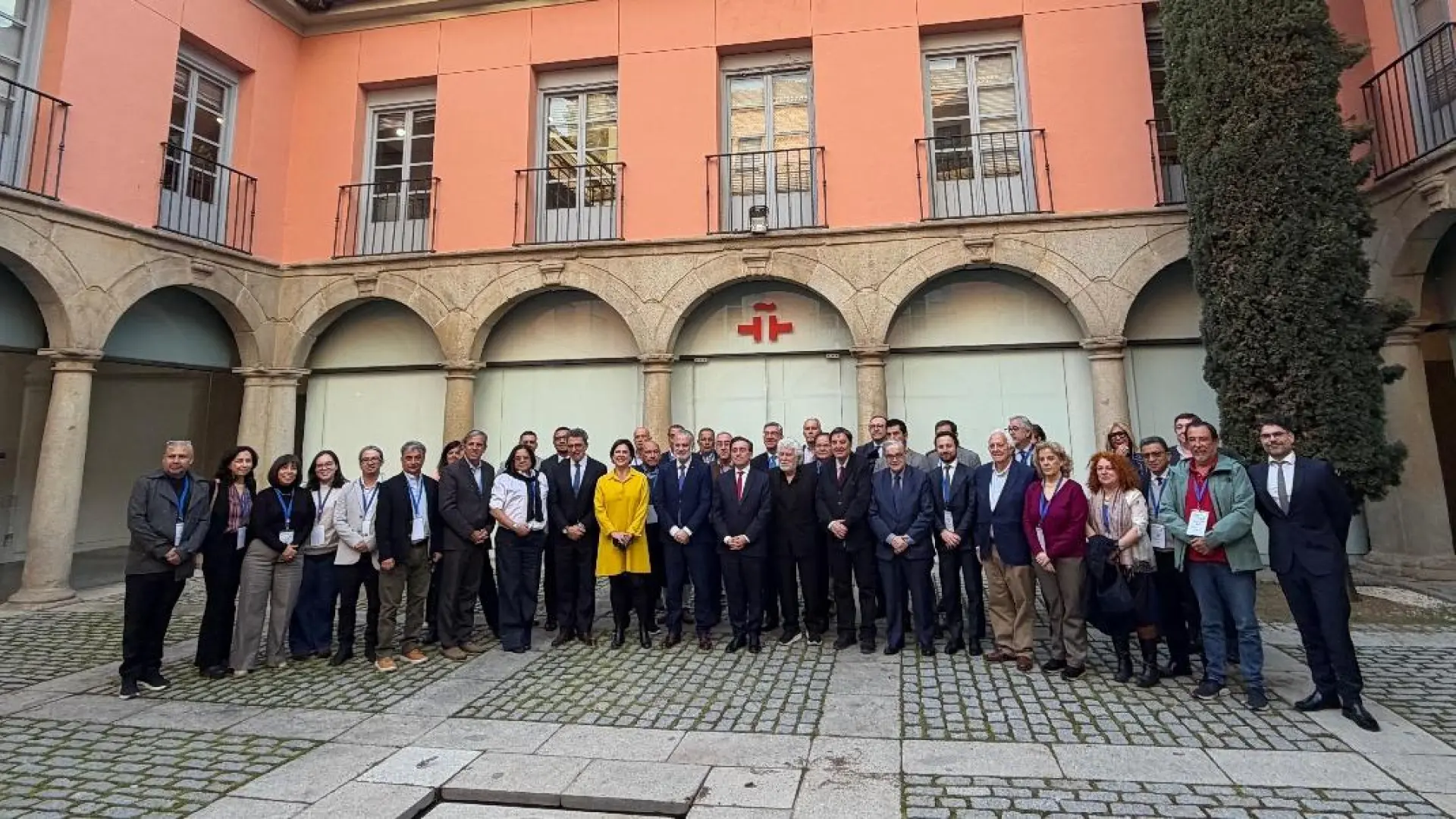 Editores de Europa y América Latina firman la Declaración de Alcalá, un decálogo estratégico para el futuro del periodismo