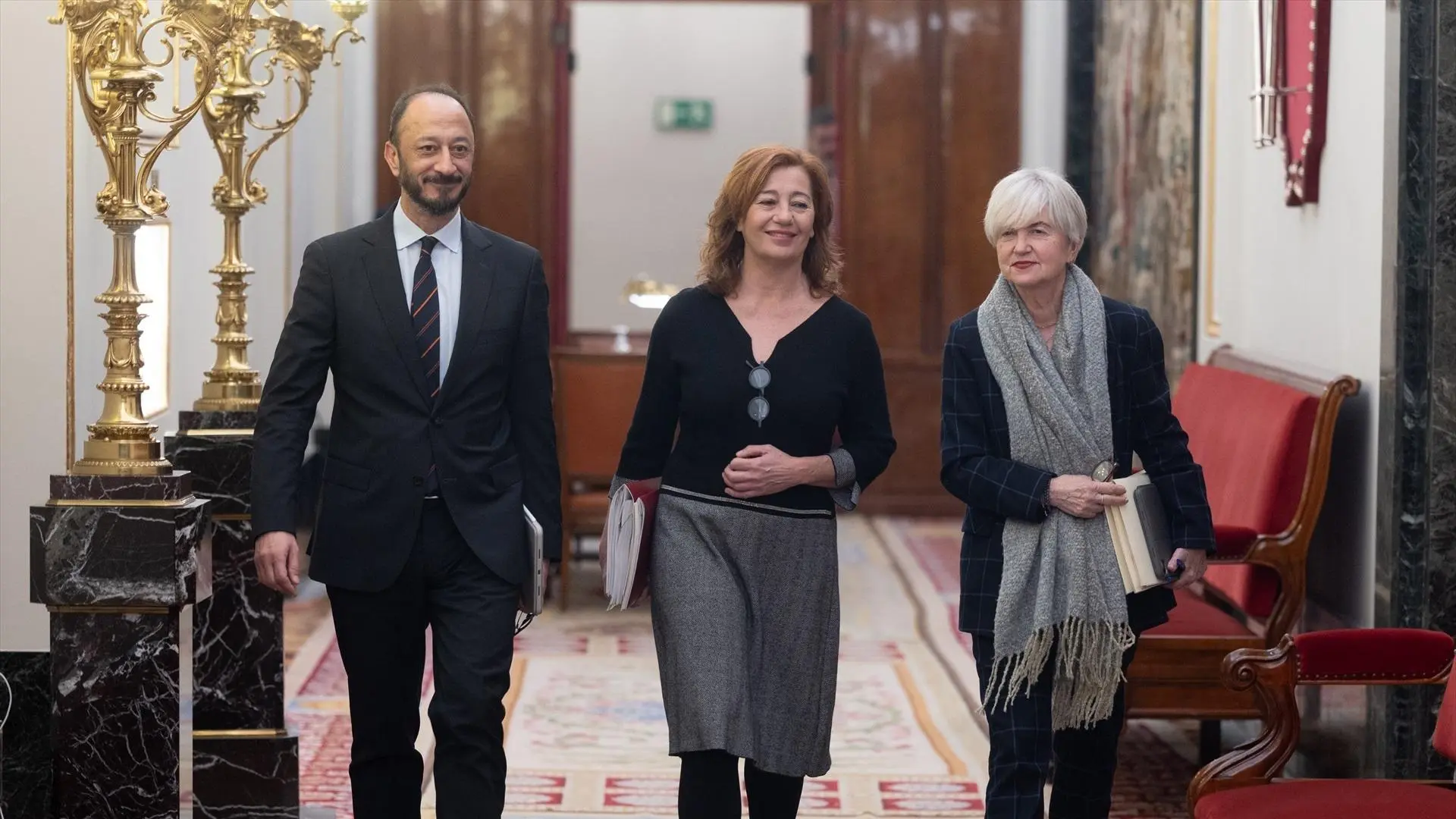 
         El Congreso bloquea casi medio centenar de leyes del Senado, la mayoría del PP, y algunas acumulan más de 80 prórrogas 
    