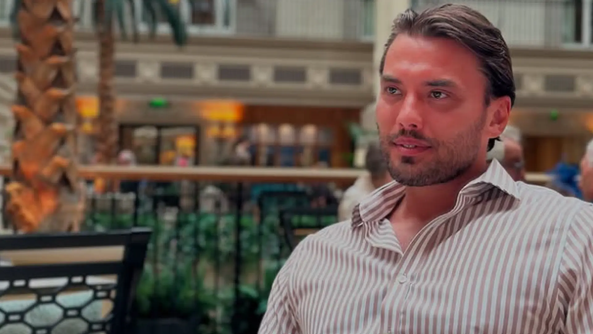 Encuentran muerto en una zanja de Tailandia al concursante de 'realities' Jordan Wright