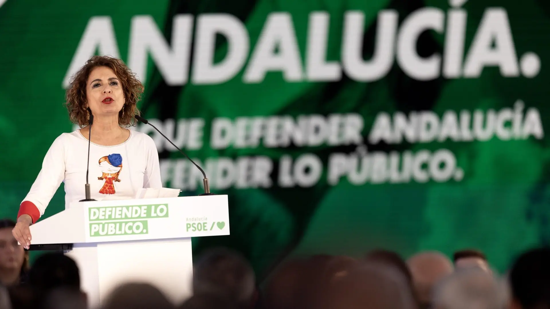 
         Montero, candidata del PSOE en las elecciones de Andalucía en directo: "Nos jugamos la salud y la vida" 
    