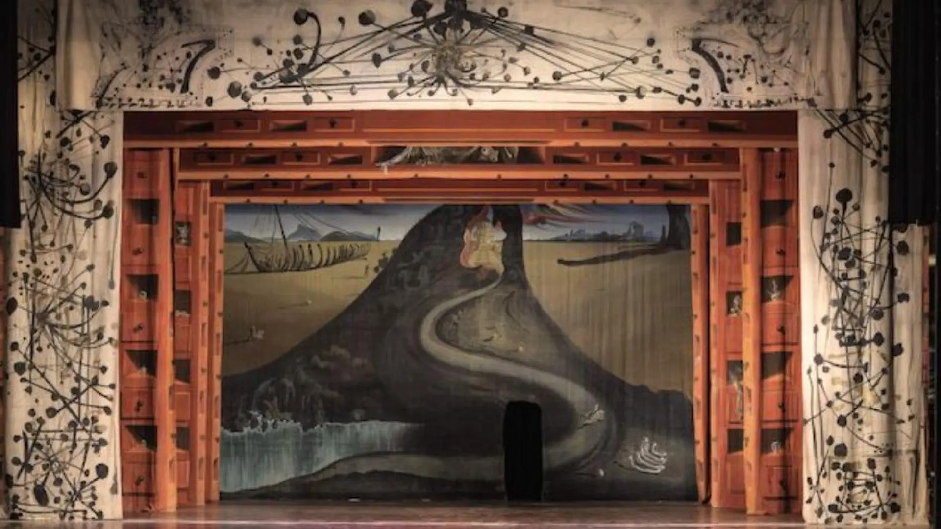 Subastan en París la obra más grande de Salvador Dalí por 254.000 euros