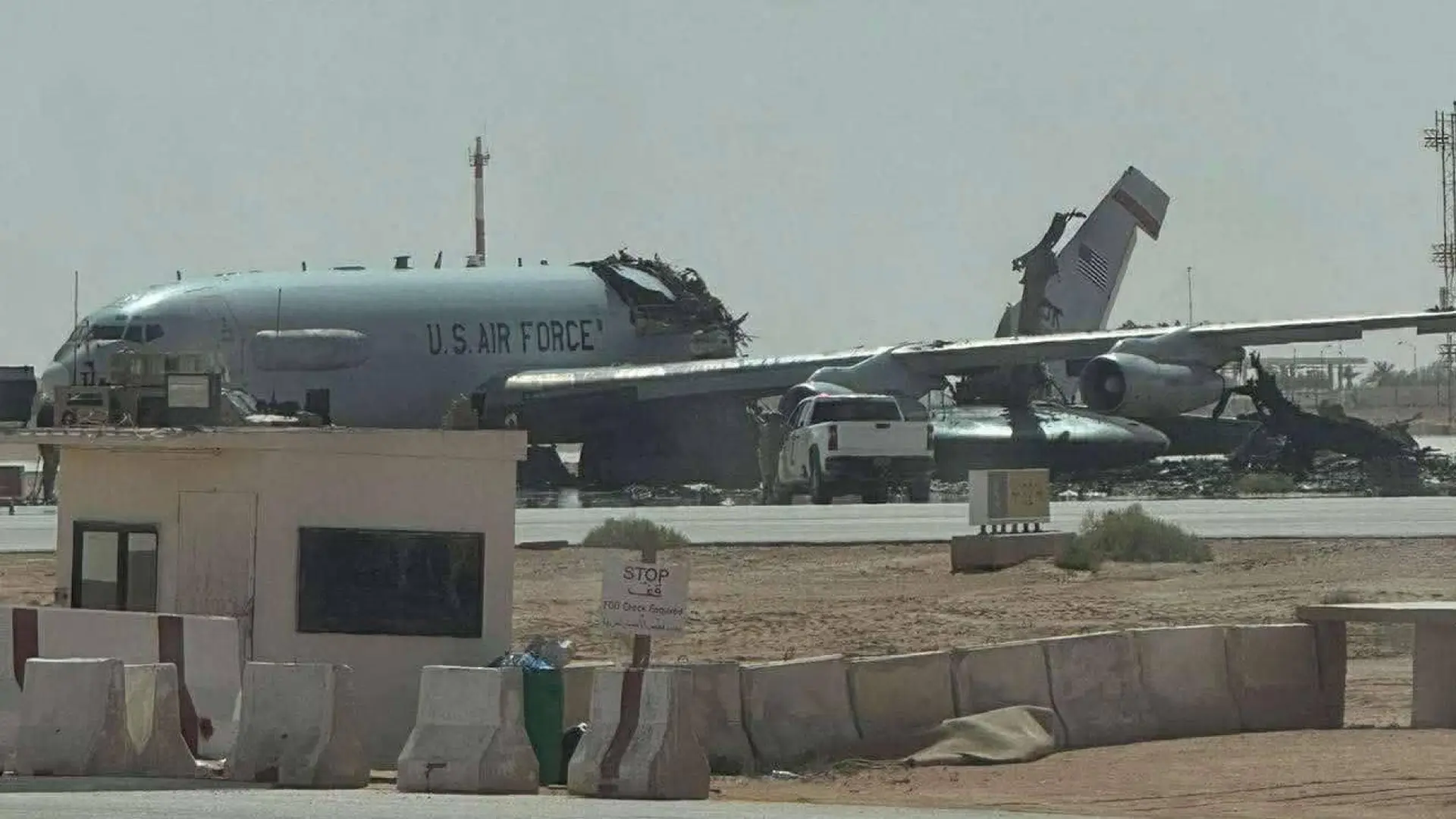 Radiografía del Boeing E-3 AWACS, uno de los aviones más avanzados de EEUU que fue alcanzado por Irán