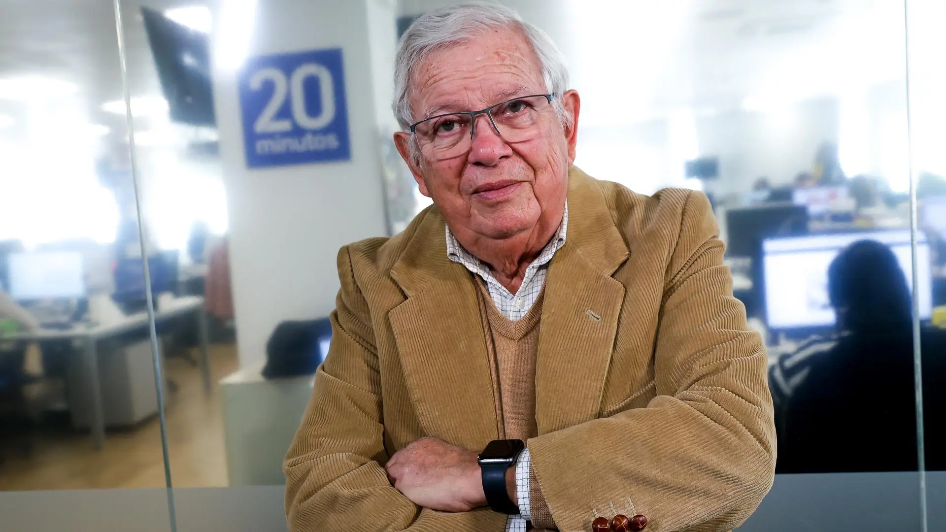 
         Fernando Jáuregui, veterano periodista: "Que gobierne quien gane las elecciones y que los mandatos sean limitados" 
    