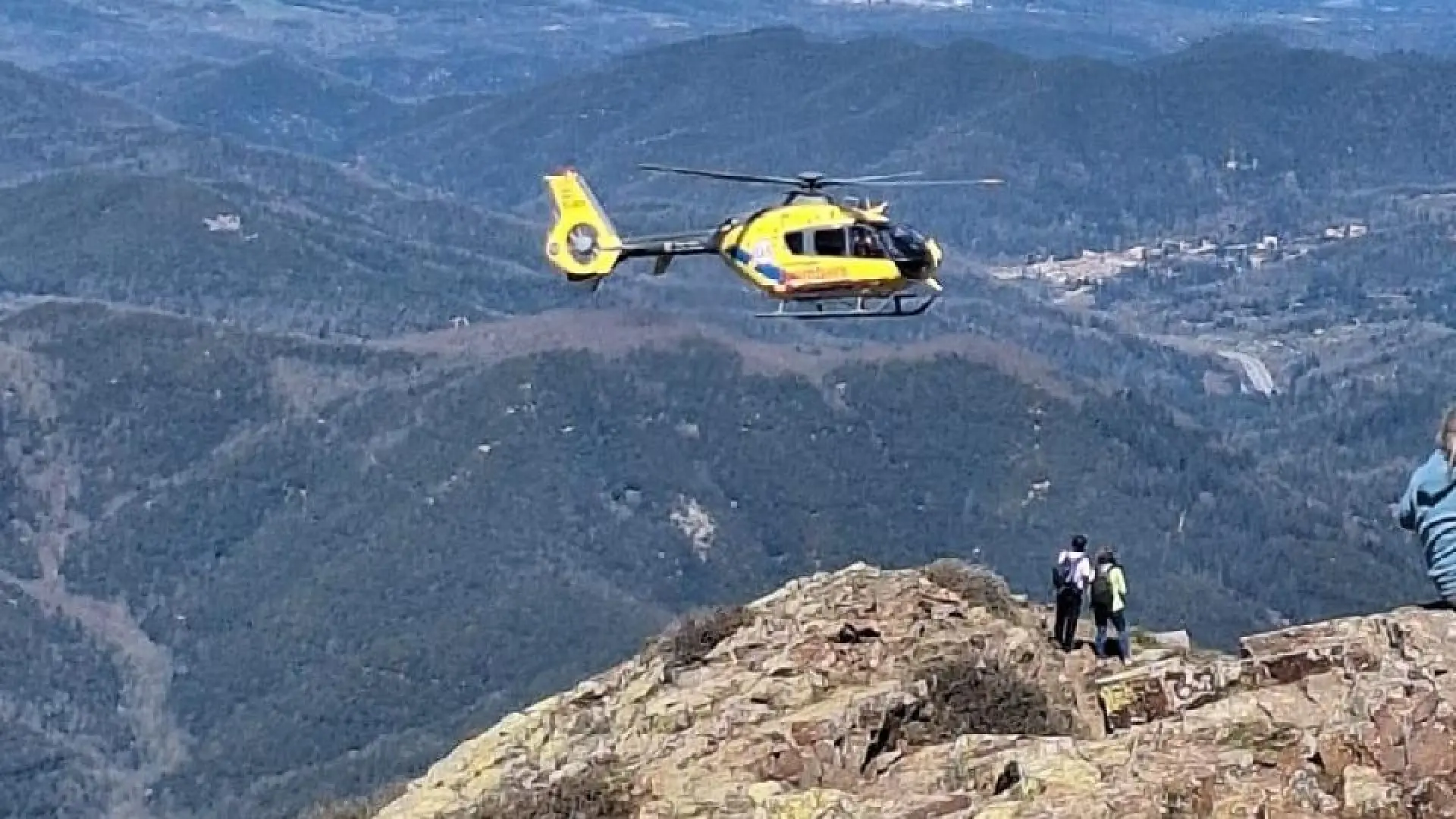 
         Cataluña suma quince rescates de montaña este viernes y los Bomberos piden planificar las salidas 
    