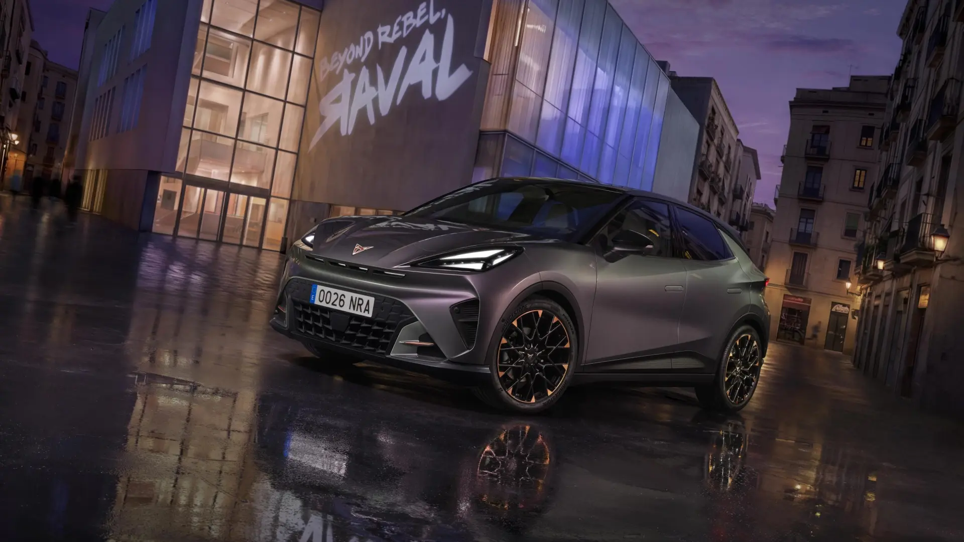 Llegó el esperado Cupra Raval: potencia, diseño y tecnología en un eléctrico que llama la atención