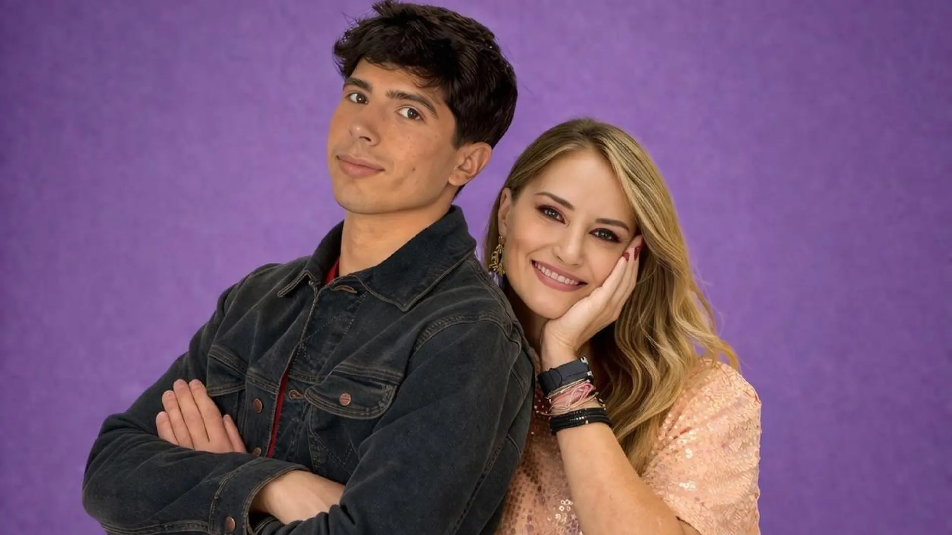 
         Carrillo y Peguer sustituirán a 'No somos nadie' en TEN con un programa de humor llamado 'El sótano club' 
    