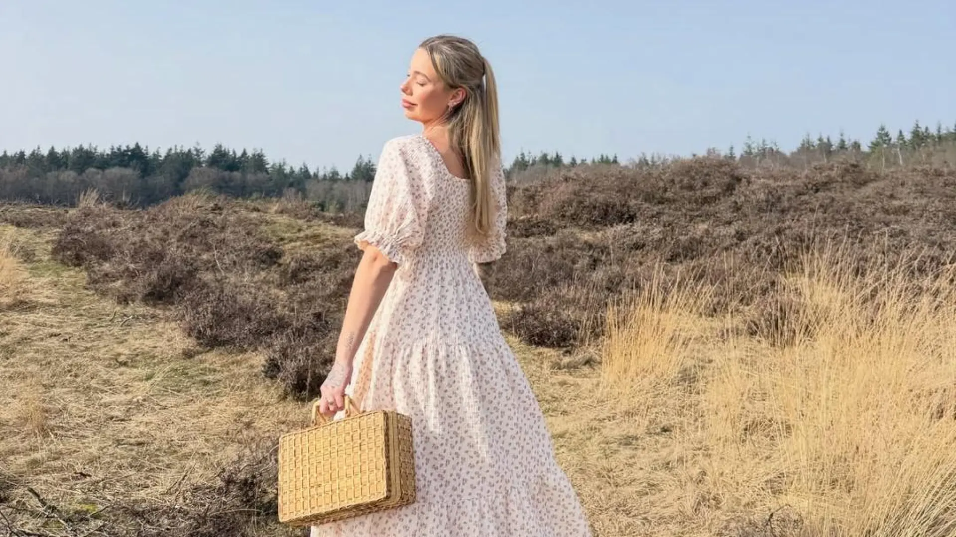 Acaba de llegar a Primark el vestido estilo 'cottagecore' que será el más buscado esta temporada de primavera
