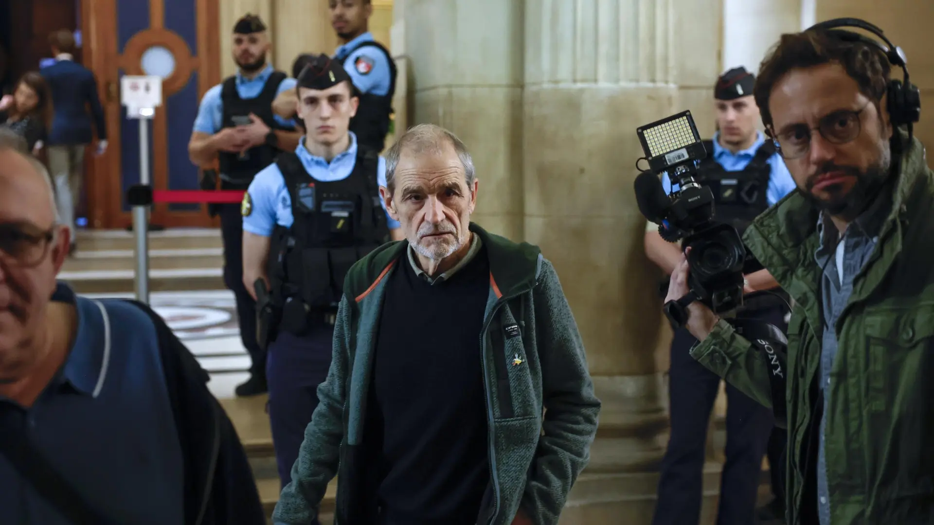 
         Josu Ternera dice que no tiene "nada que ver" con el atentado contra la Guardia Civil en Zaragoza de 1987 
    