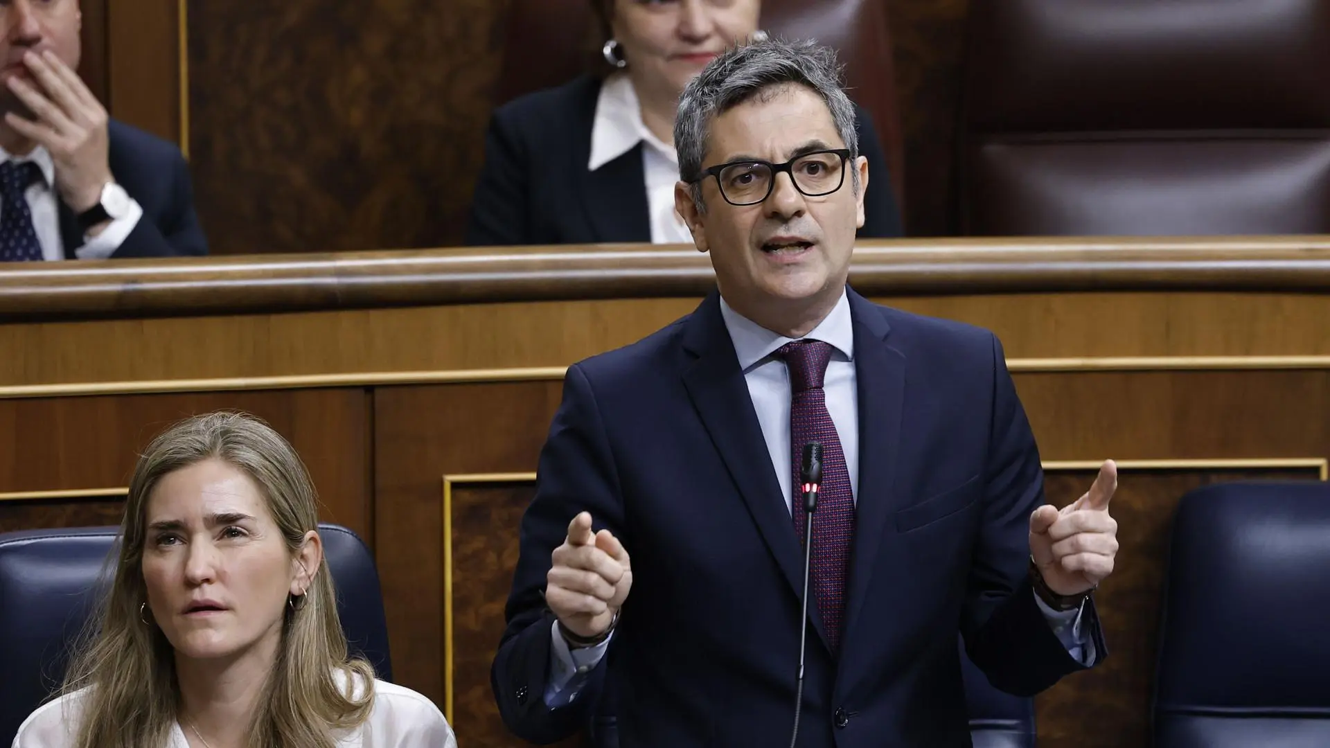 
         De Peinado al tribunal superior: el Gobierno traslada la presión a los jueces que deben decidir sobre el juicio a Begoña Gómez 
    