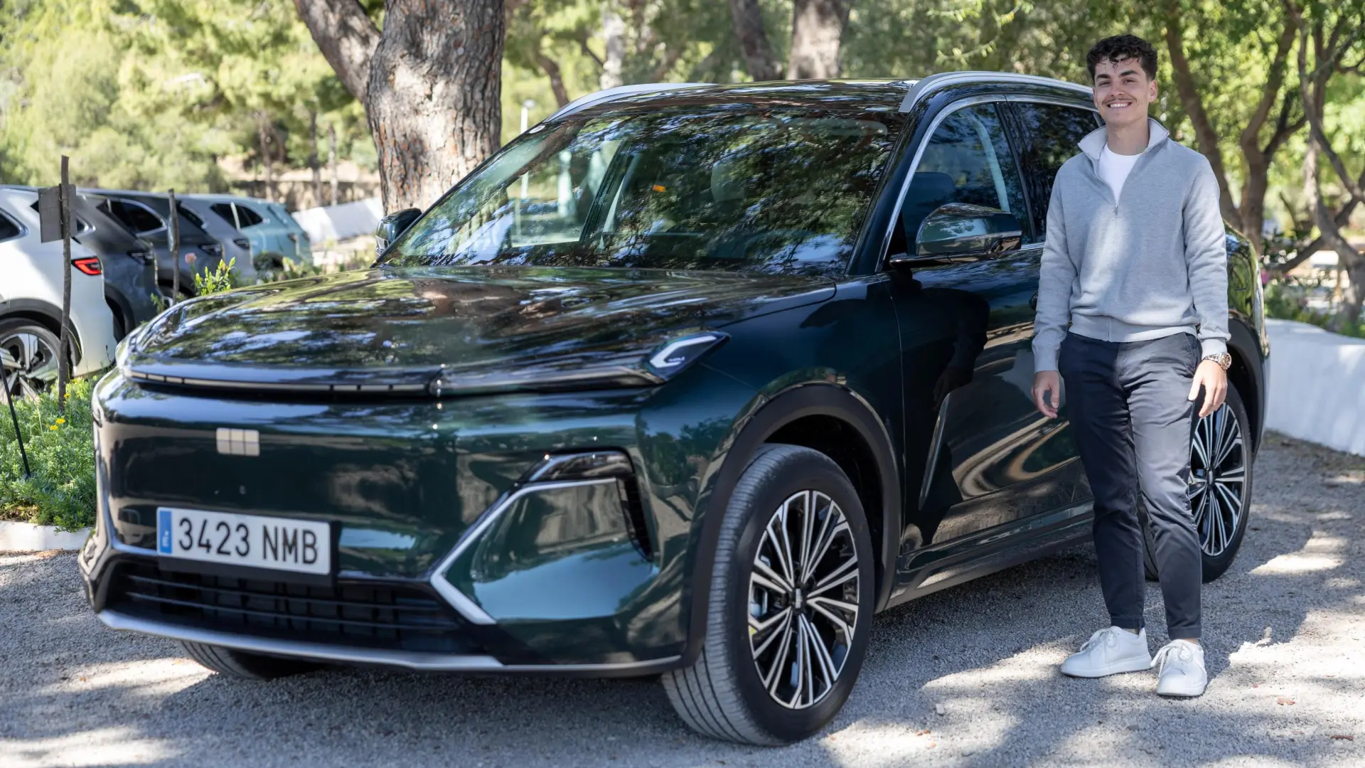 He probado el nuevo Geely Starray EM-i, el SUV híbrido enchufable con más de 1.000 km de autonomía que ya se vende en España