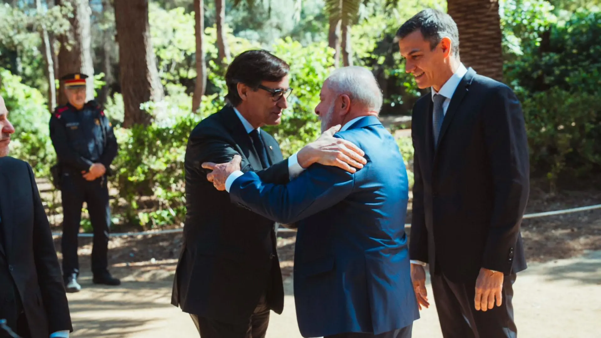 Sánchez se reúne con Lula para celebrar en Barcelona su cumbre progresista en la que participarán 20 líderes