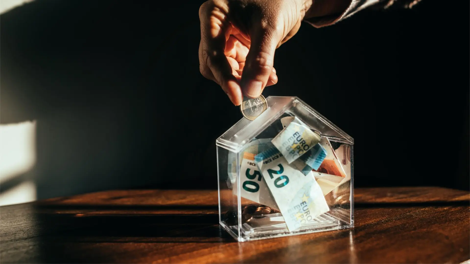 Por qué el ahorro se mueve hacia depósitos a corto plazo con los tipos al alza