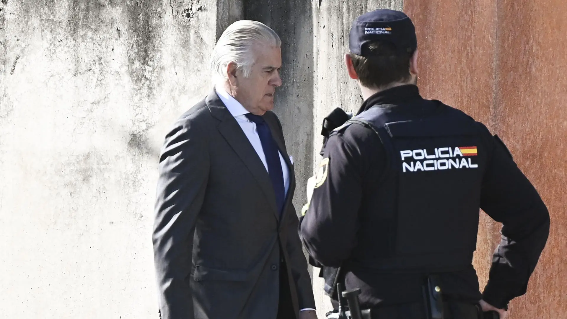 Juicio del caso Kitchen, declaración de Bárcenas en directo | Bárcenas declara que su mujer tenía "la impresión de que alguien la estaba siguiendo"