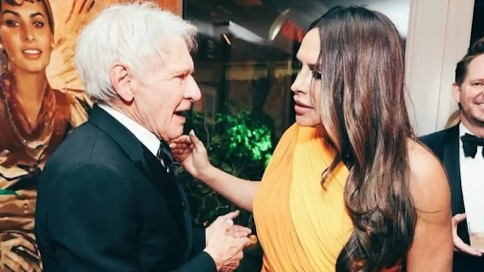 Karla Sofía Gascón tuvo un encuentro muy emotivo con Harrison Ford en