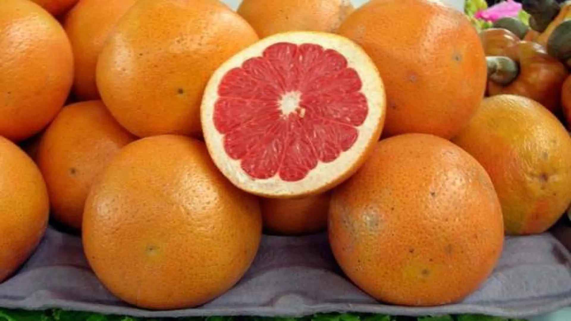 Pomelo propiedades y beneficios para adelgazar y mucho más