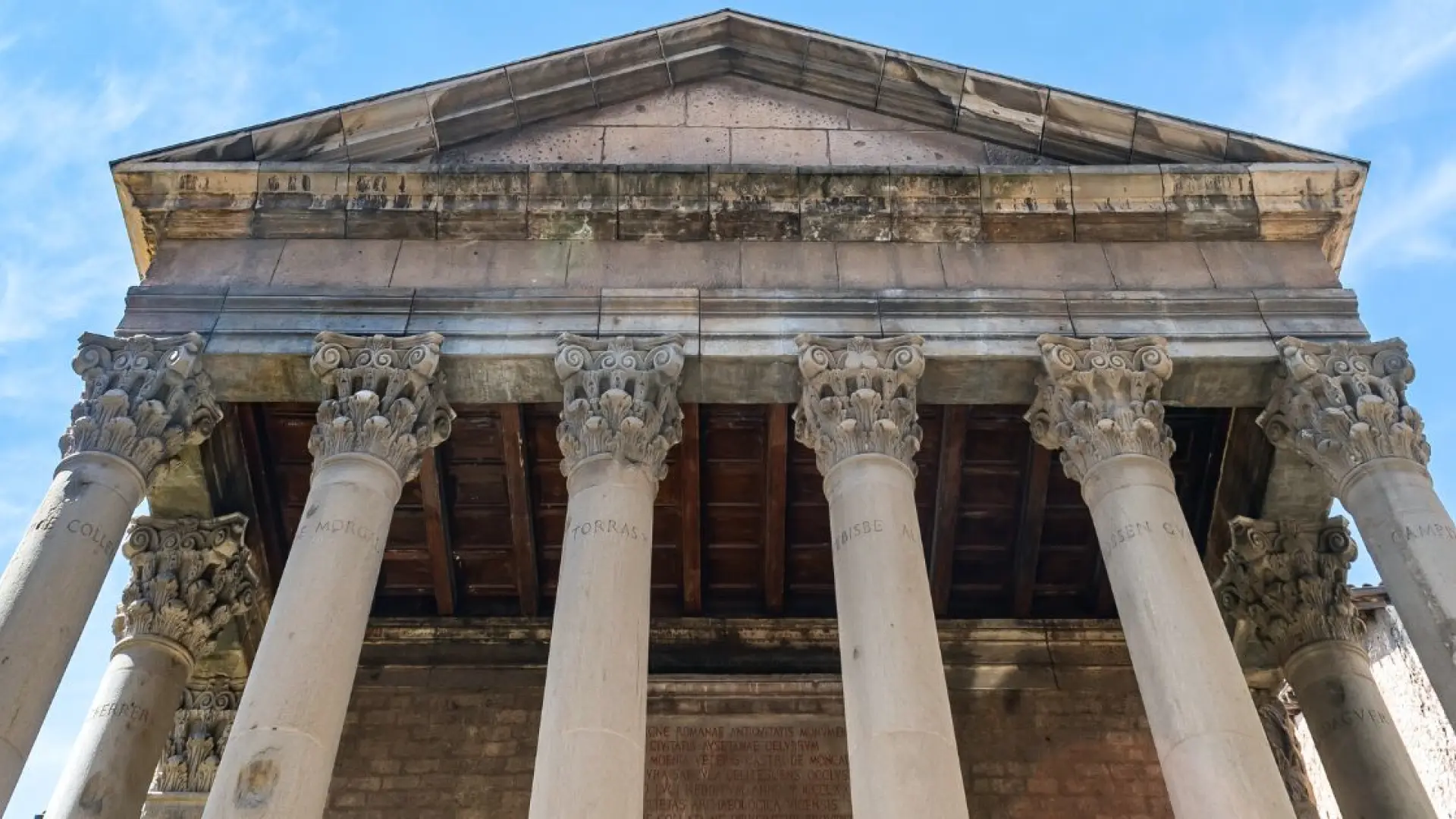 El curioso y desconocido templo romano