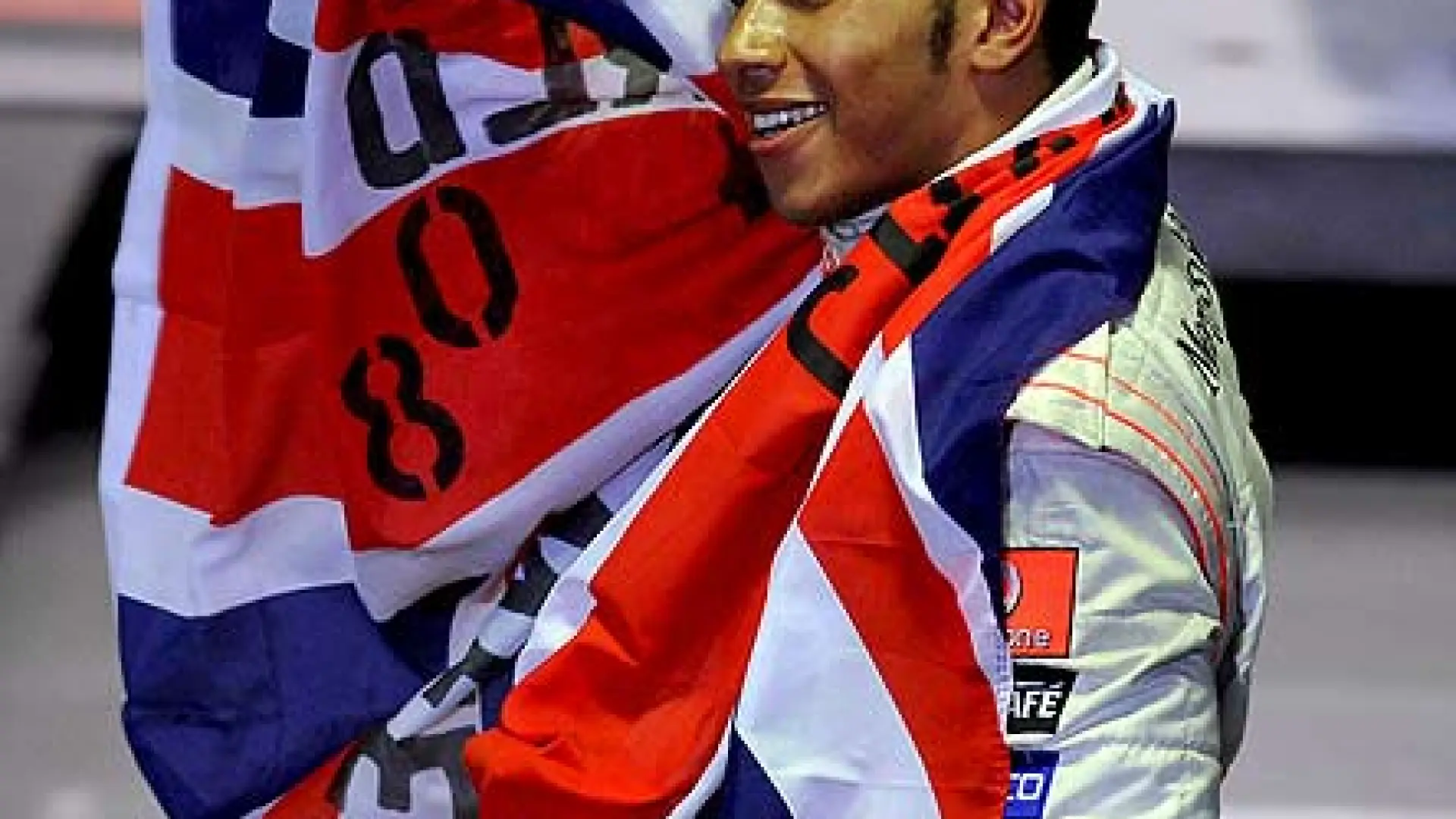 Lewis Hamilton reconoce que su novia fue una de las claves de su éxito