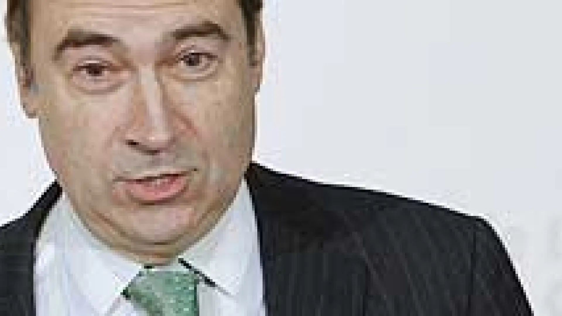 Pedro J. Ramírez dice que habría que cerrar todas las televisiones públicas