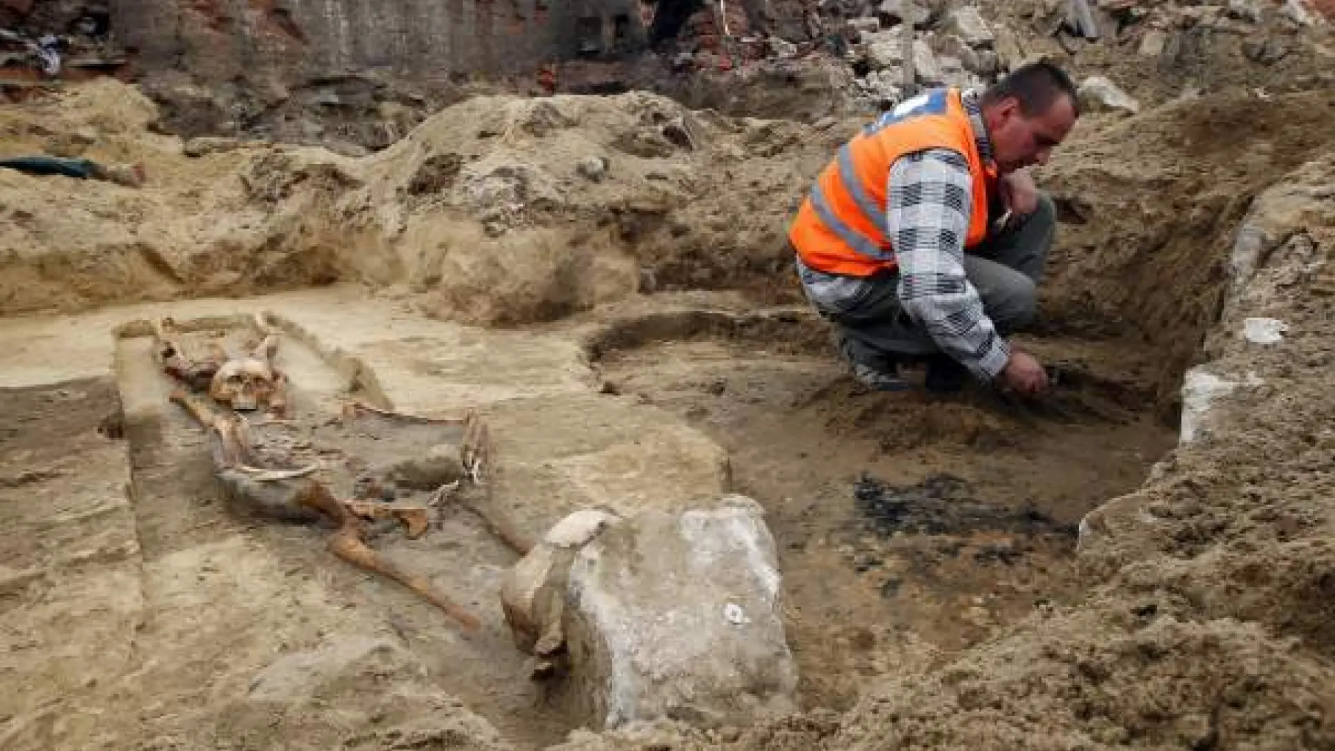 Una mujer encuentra dos esqueletos humanos mientras paseaba en Teruel: "Es muy fuerte"
