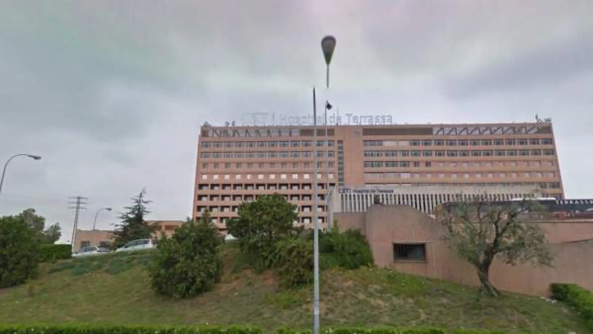Terrassa (Barcelona) pide una "investigación transparente" del caso de suicidio en el hospital y revisar los protocolos del centro