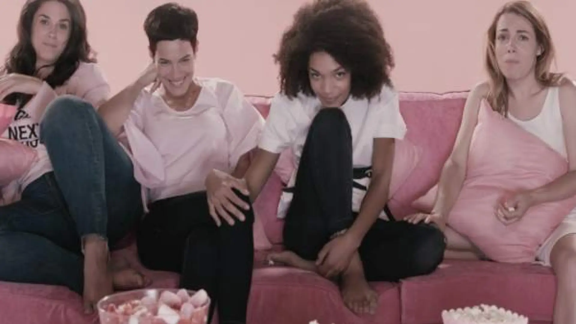 Arrancan las tardes de 'Sofá, Cine y Divinity'