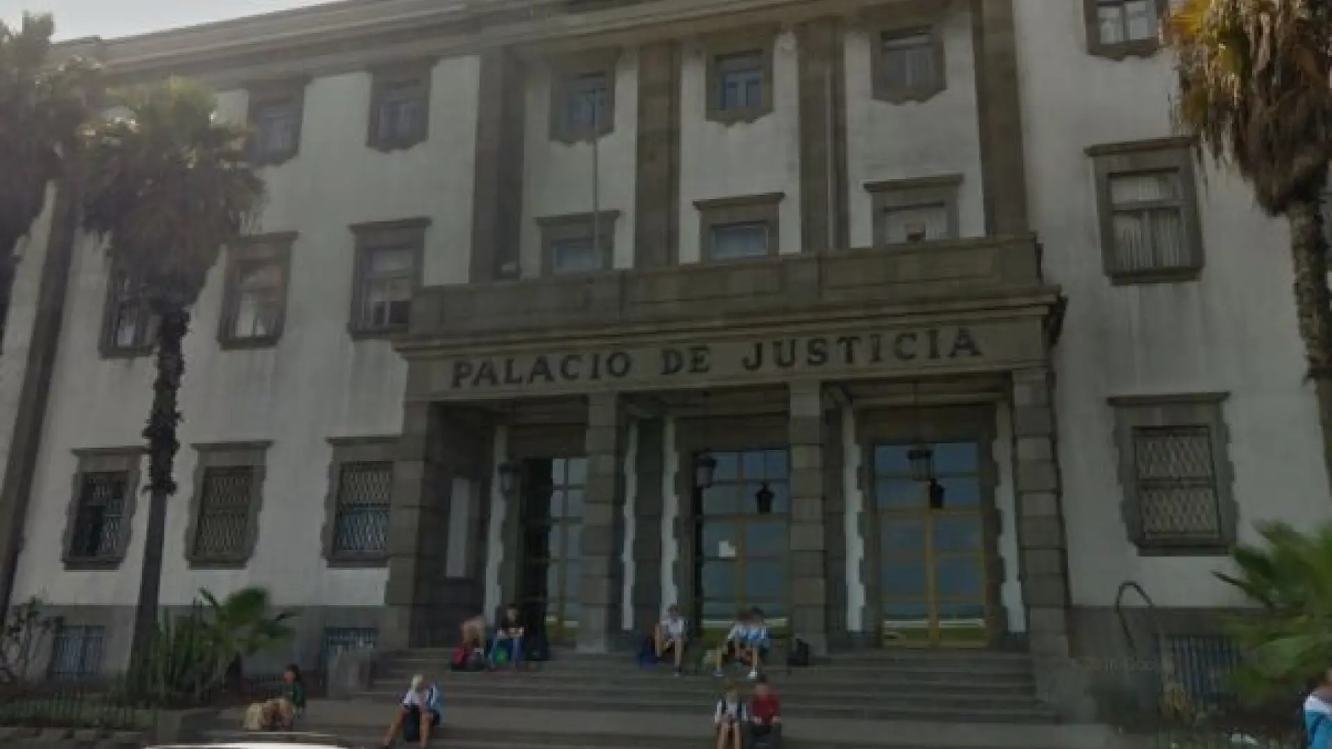 Muere una mujer de 32 años en La Palma por una inhalación de gases provocada presuntamente por su madre