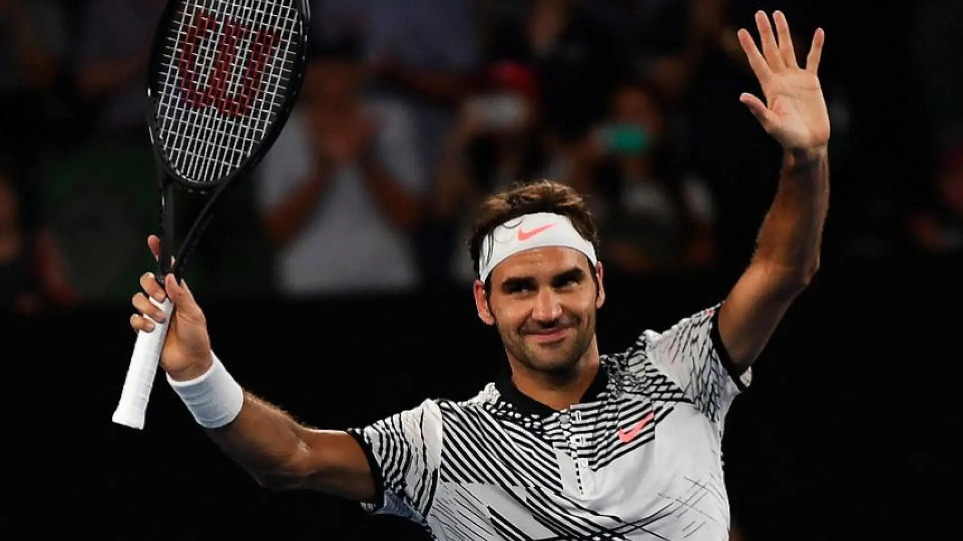 De Federer a Beckham: Leyendas del deporte retiradas que siguen teniendo una legión de fans thumbnail