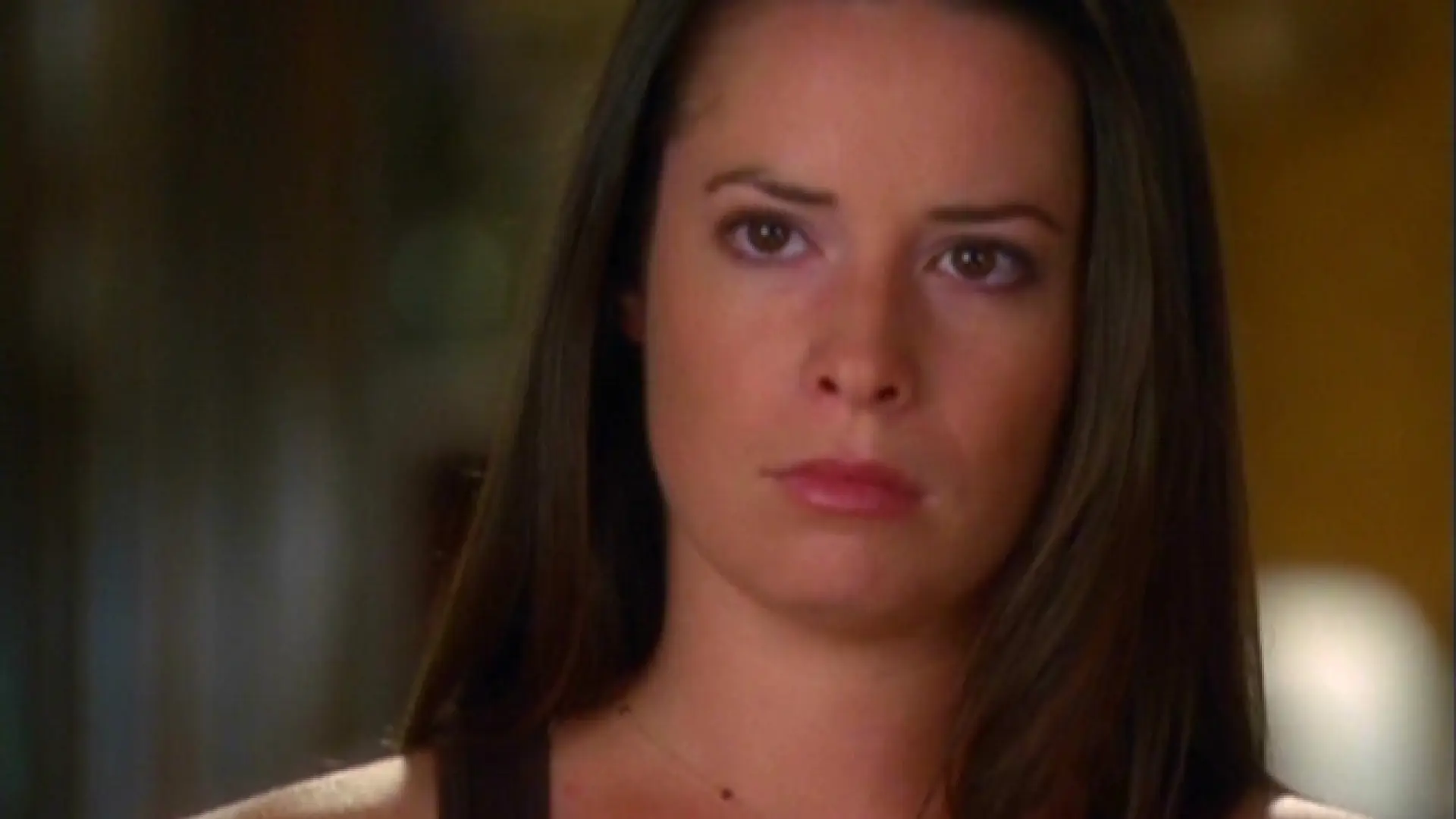 
         Qué fue de Holly Marie Combs, Piper Halliwell en 'Embrujadas' 
    