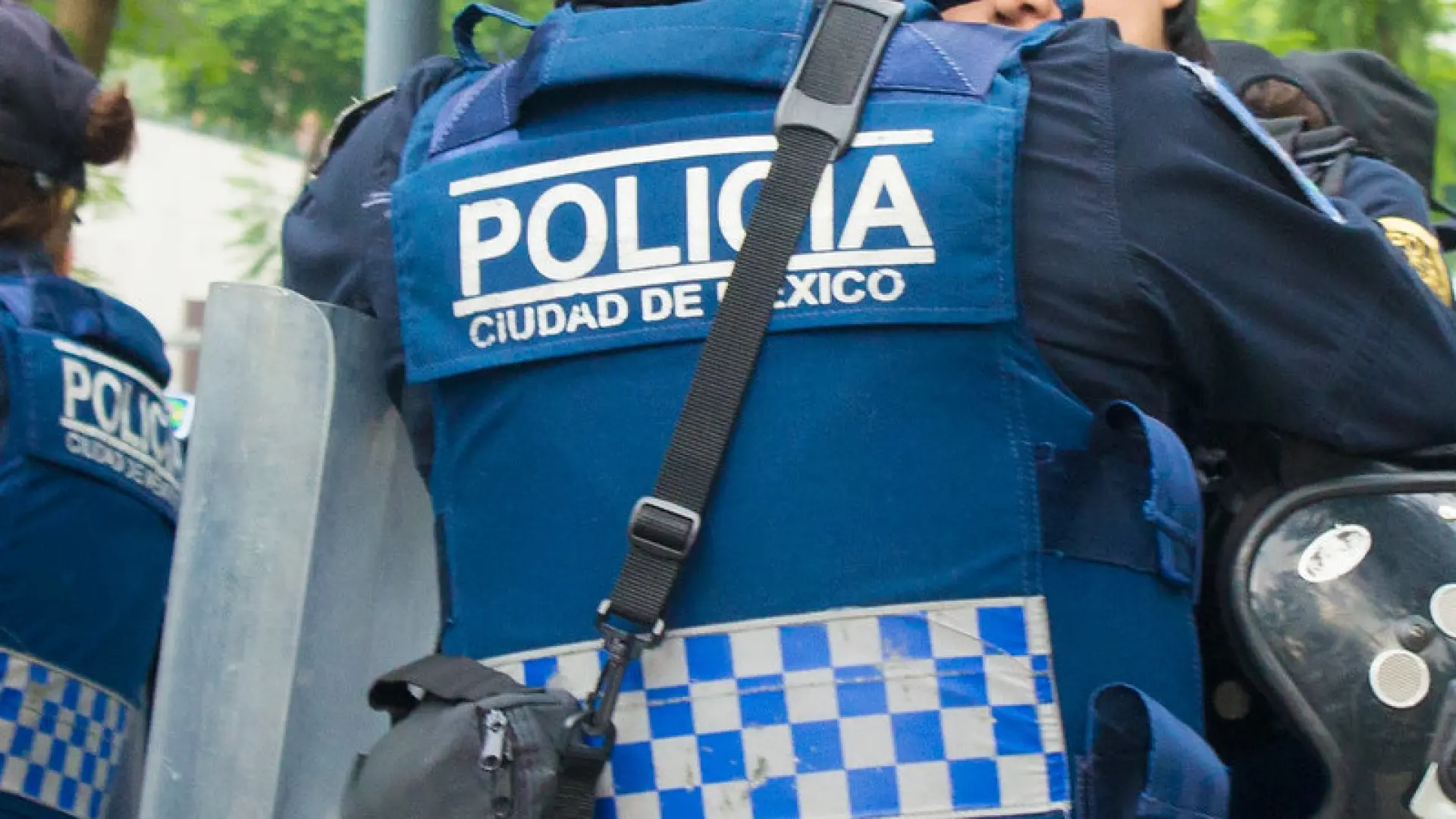 Asesinan a tiros al estilista mexicano Miguel de la Mora, conocido por trabajar con las cantantes Kenia Os y Ángela Aguilar