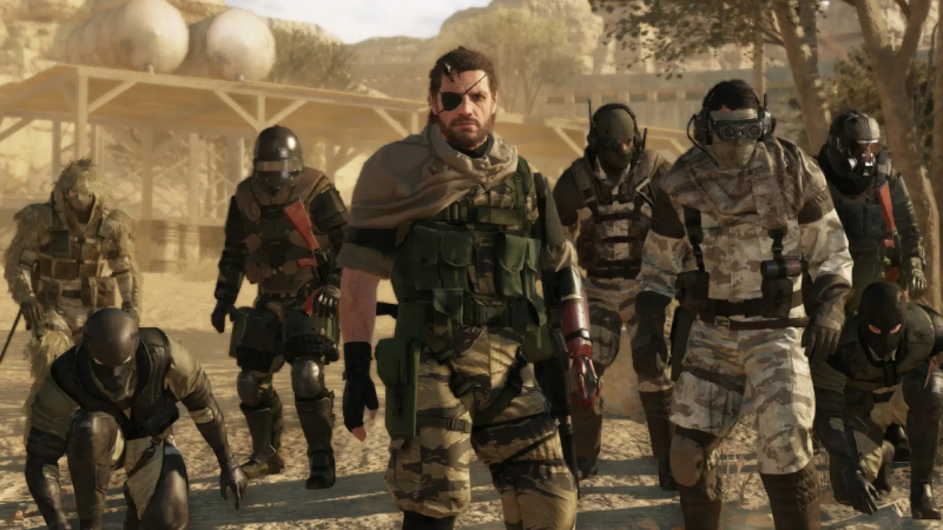 
         La película eternamente aplazada de 'Metal Gear Solid' ficha a los directores de este fenómeno de terror 
    