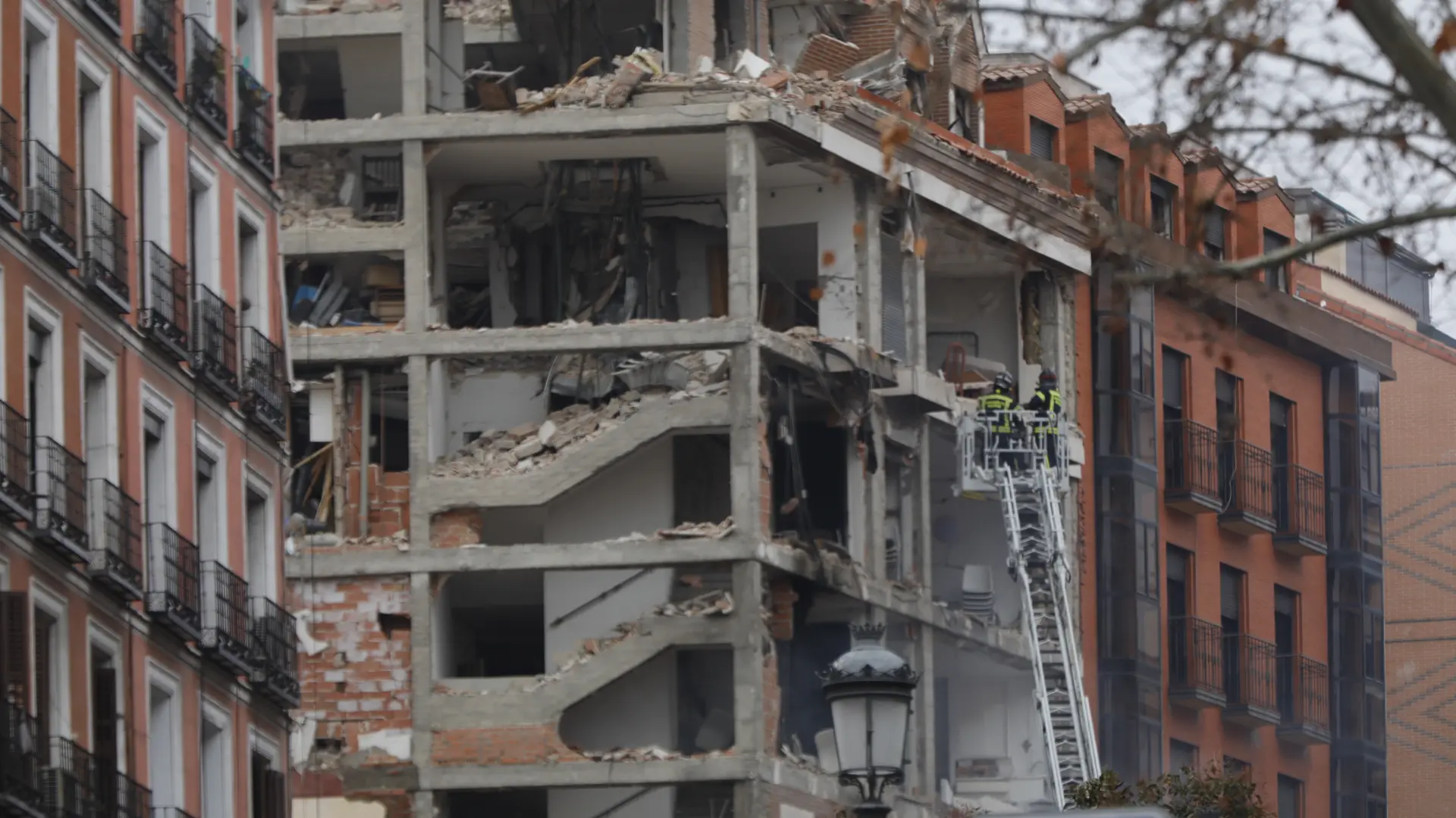 Los derrumbes de edificios en Madrid de la última década: el hotel Ritz, la calle Toledo y Duquesa de Tamames