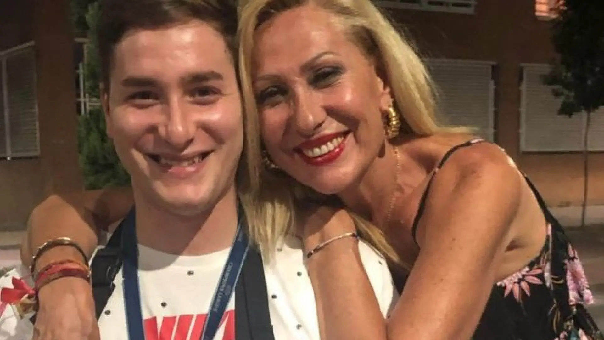 El hijo de Amador Mohedano y Rosa Benito quiere cobrar por promocionarse  como rapero