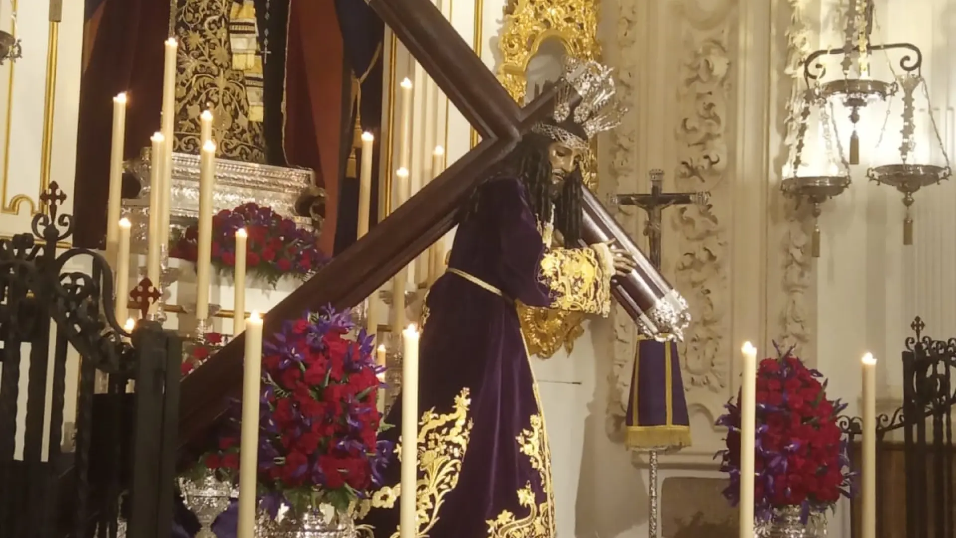 
         El Gobierno aprueba el indulto de seis presos coincidiendo con la Semana Santa 
    