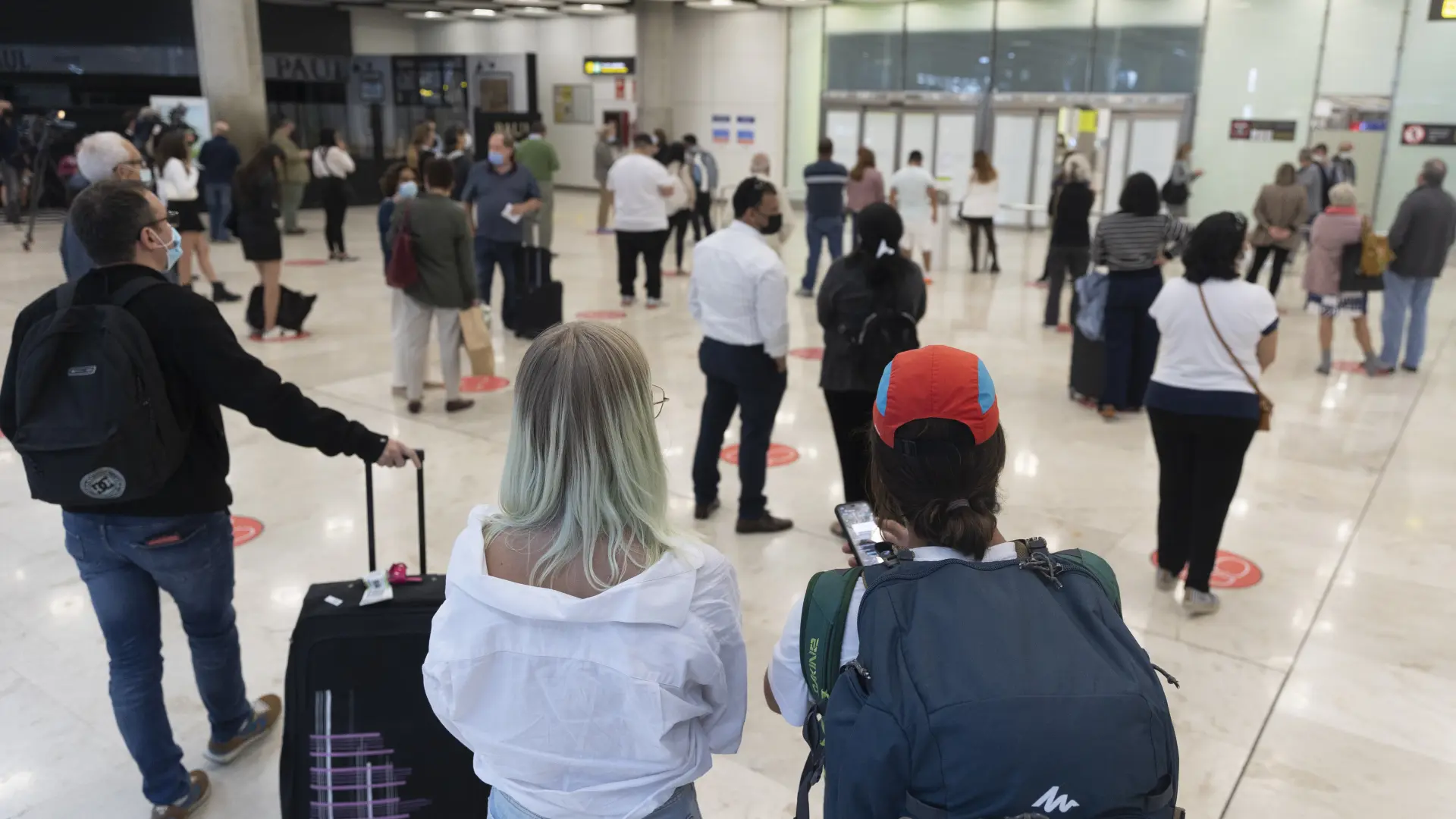 La población de España sumó más de 500.000 personas en un año por la inmigración hasta alcanzar los 49.128.297 habitantes