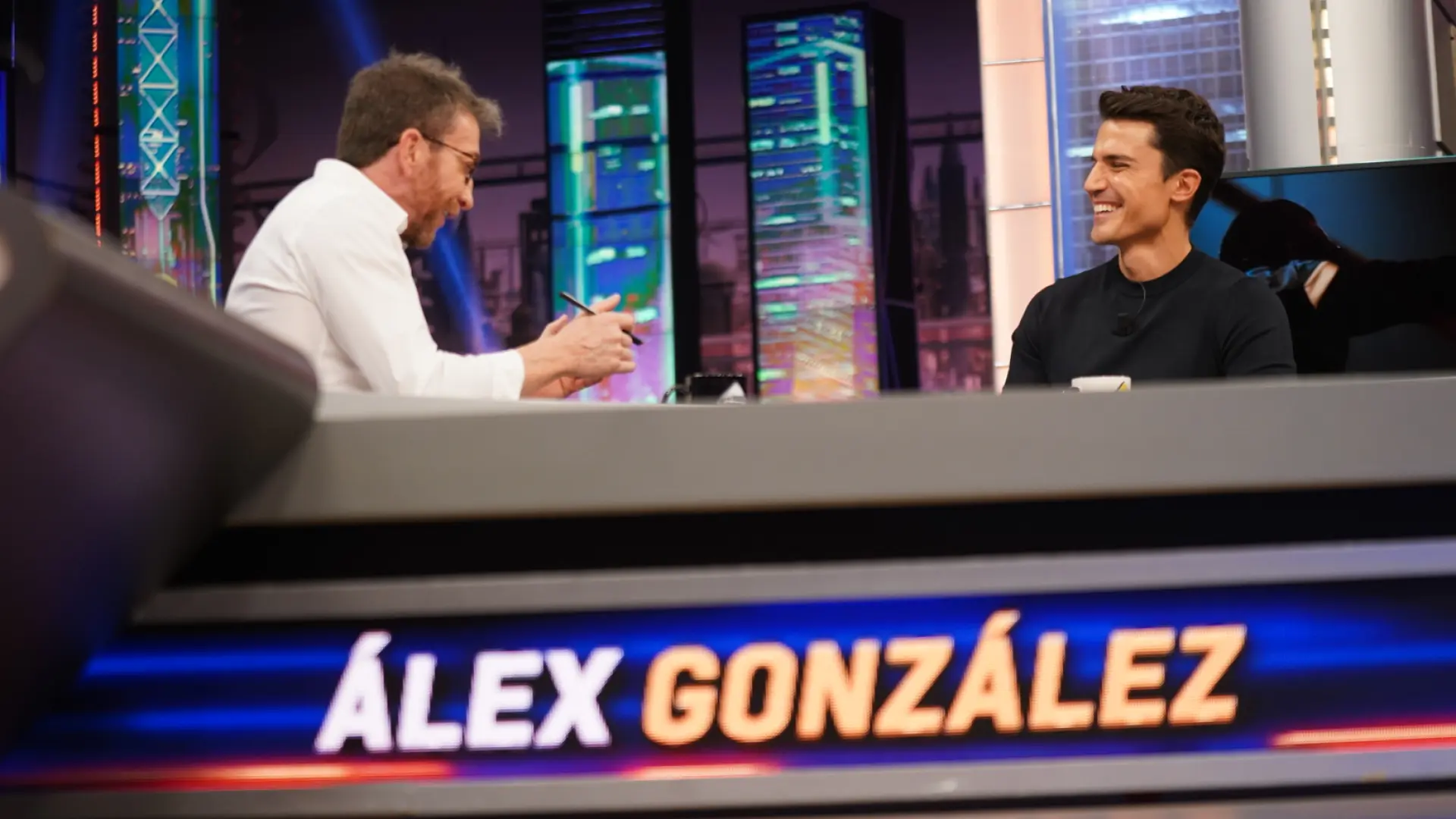 Álex González, en 'El hormiguero' "Los desnudos en pantalla me dan