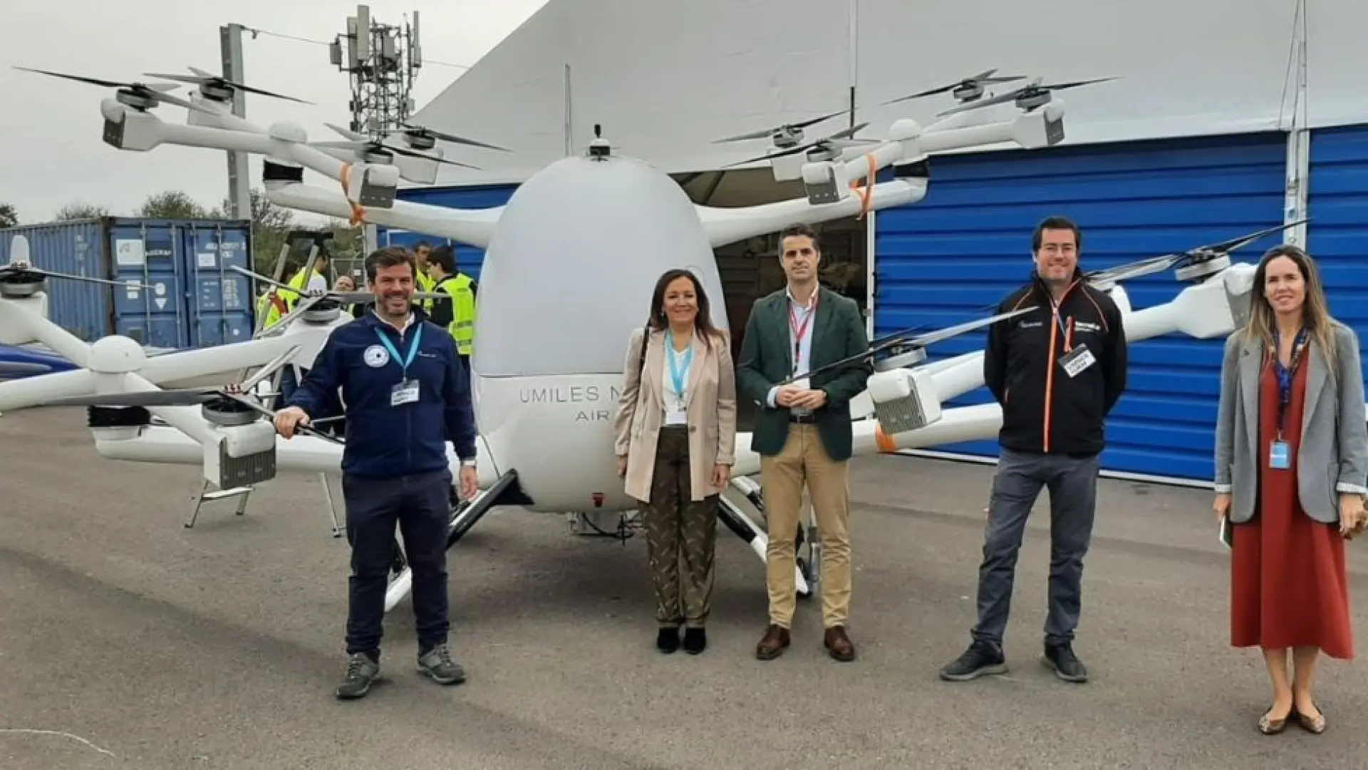 Un prototipo de aerotaxi realiza su primer vuelo libre en España