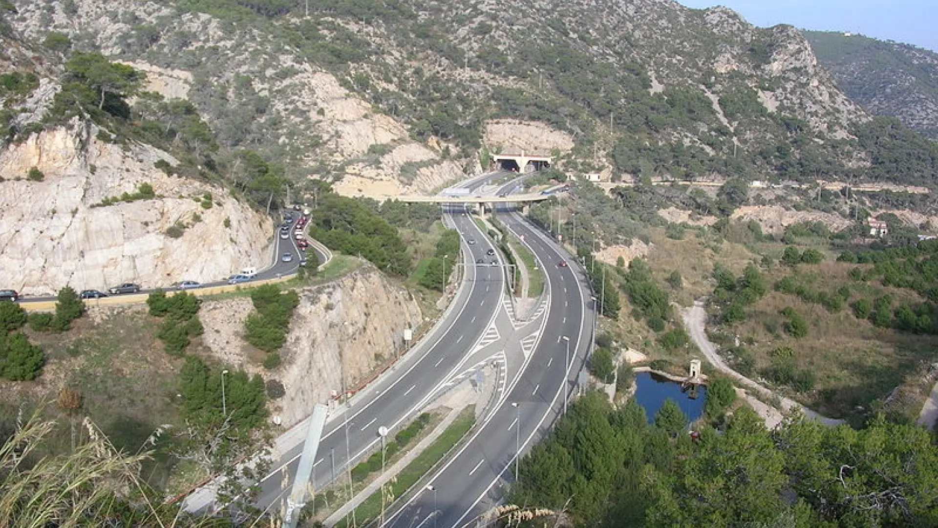Muere un hombre atropellado en la C-32 en Cabrera de Mar