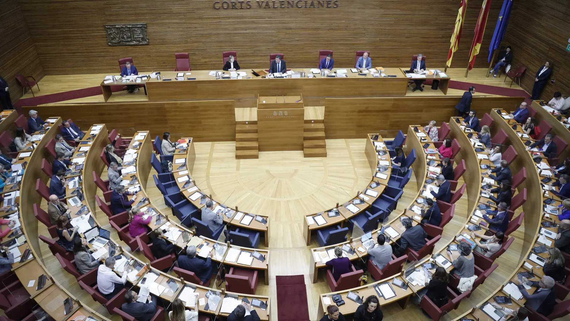 Debate Investidura Pérez Llorca: Directo Les Corts Valencianes Debate Investidura Pérez Llorca: Directo Les Corts Valencianes