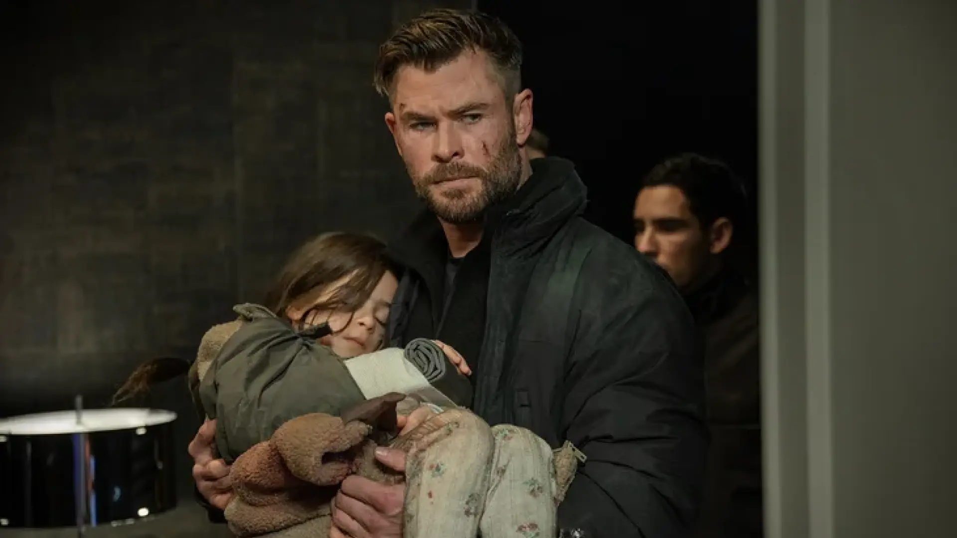 
         Confirmada la tercera entrega de la saga con Chris Hemsworth que lleva años arrasando en Netflix 
    