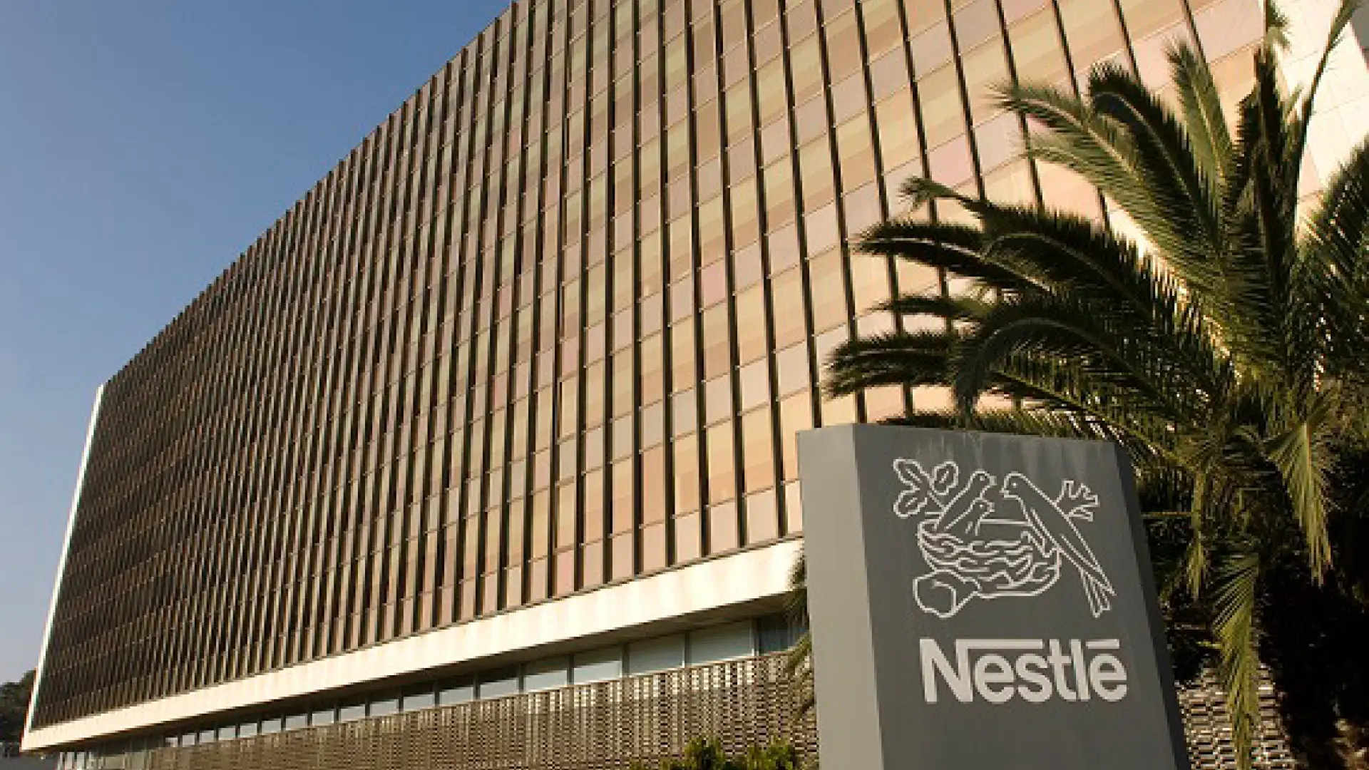 ¿Es posible un 'Caso Nestlé' en España? Cuidado con los favoritismos y los conflictos de interés por las relaciones sentimentales