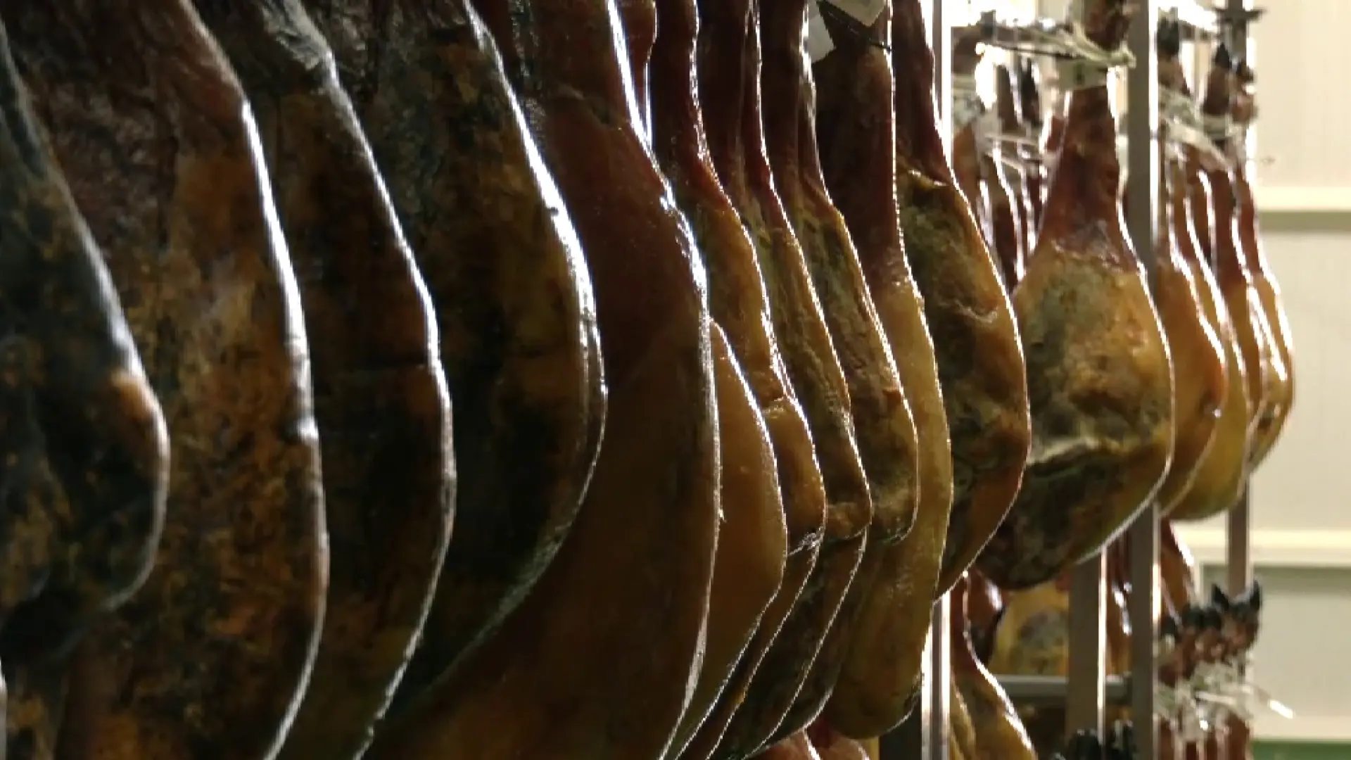 Los secretos detrás del jamón ibérico: las zonas de España donde se elabora  este manjar gastronómico y cómo identificarlo