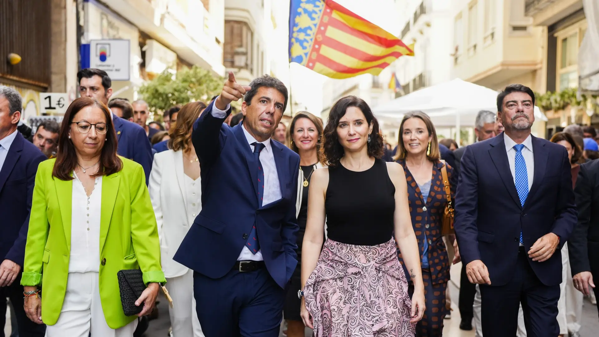 Doble ofensiva judicial del PP contra el plan del Gobierno para reubicar a menores migrantes a finales de agosto