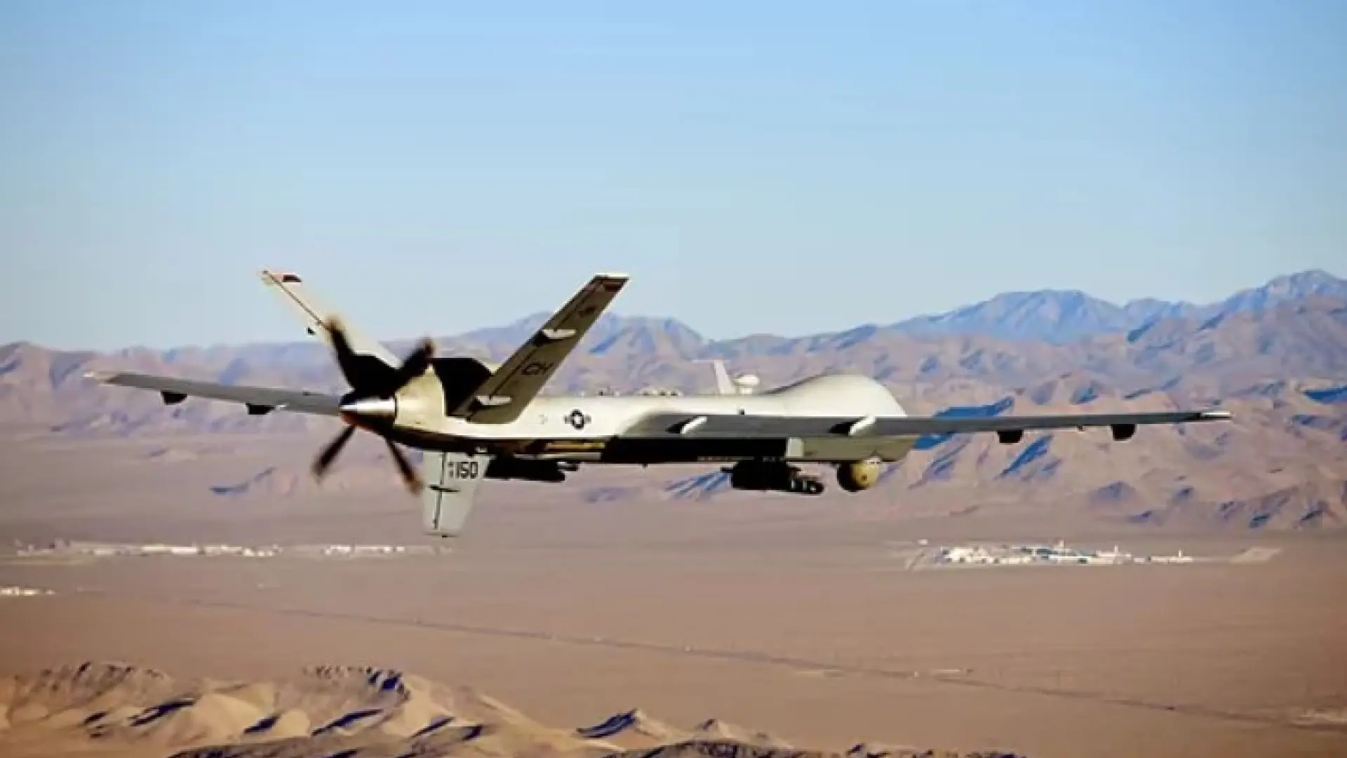 
         Irán anuncia el derribo de un dron MQ-1 Predator con un "nuevo sistema de defensa avanzada" 
    