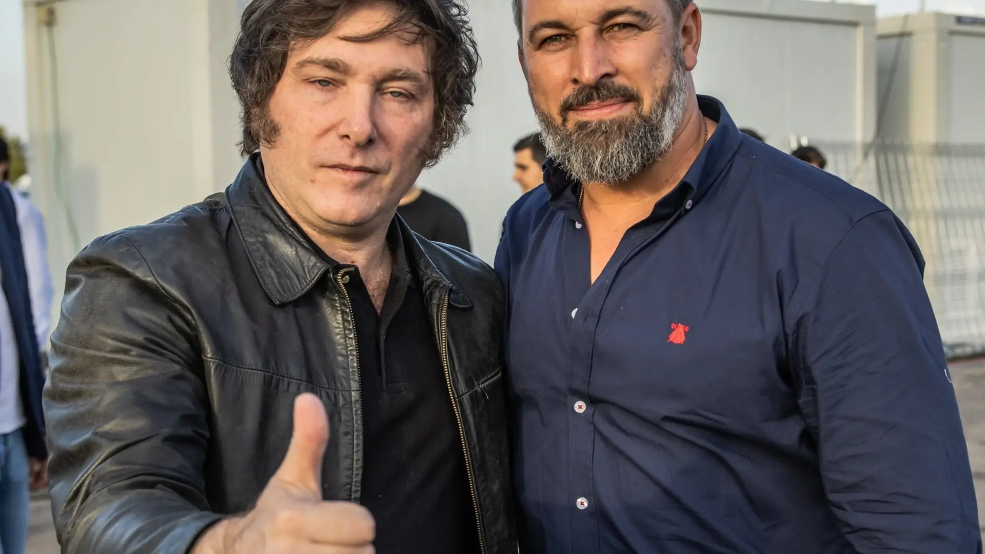Milei cancela un viaje a España y la asistencia a un evento de Vox tras su derrota electoral
