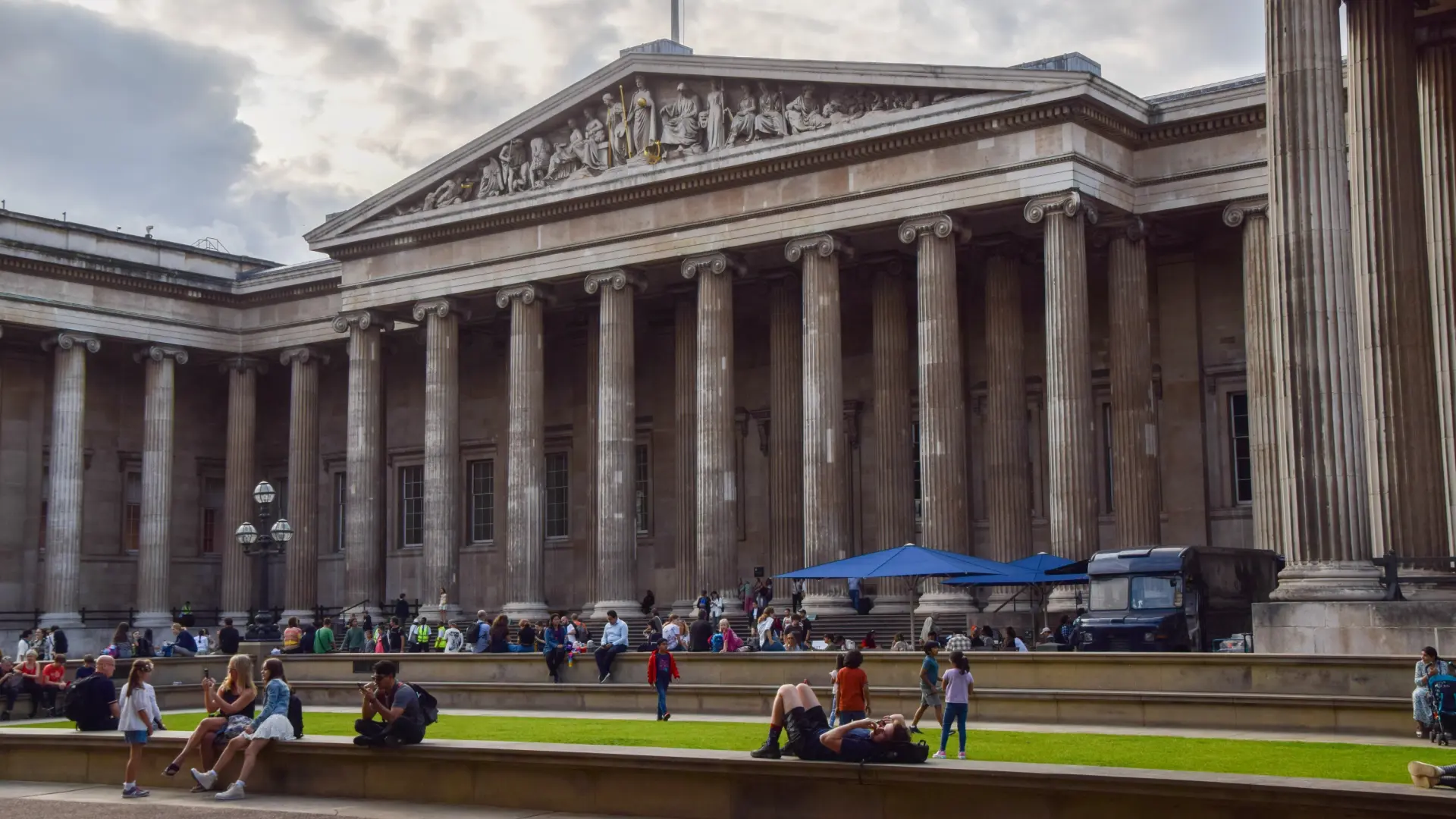 El Museo Británico recauda tres millones de euros en el primer baile benéfico de su historia