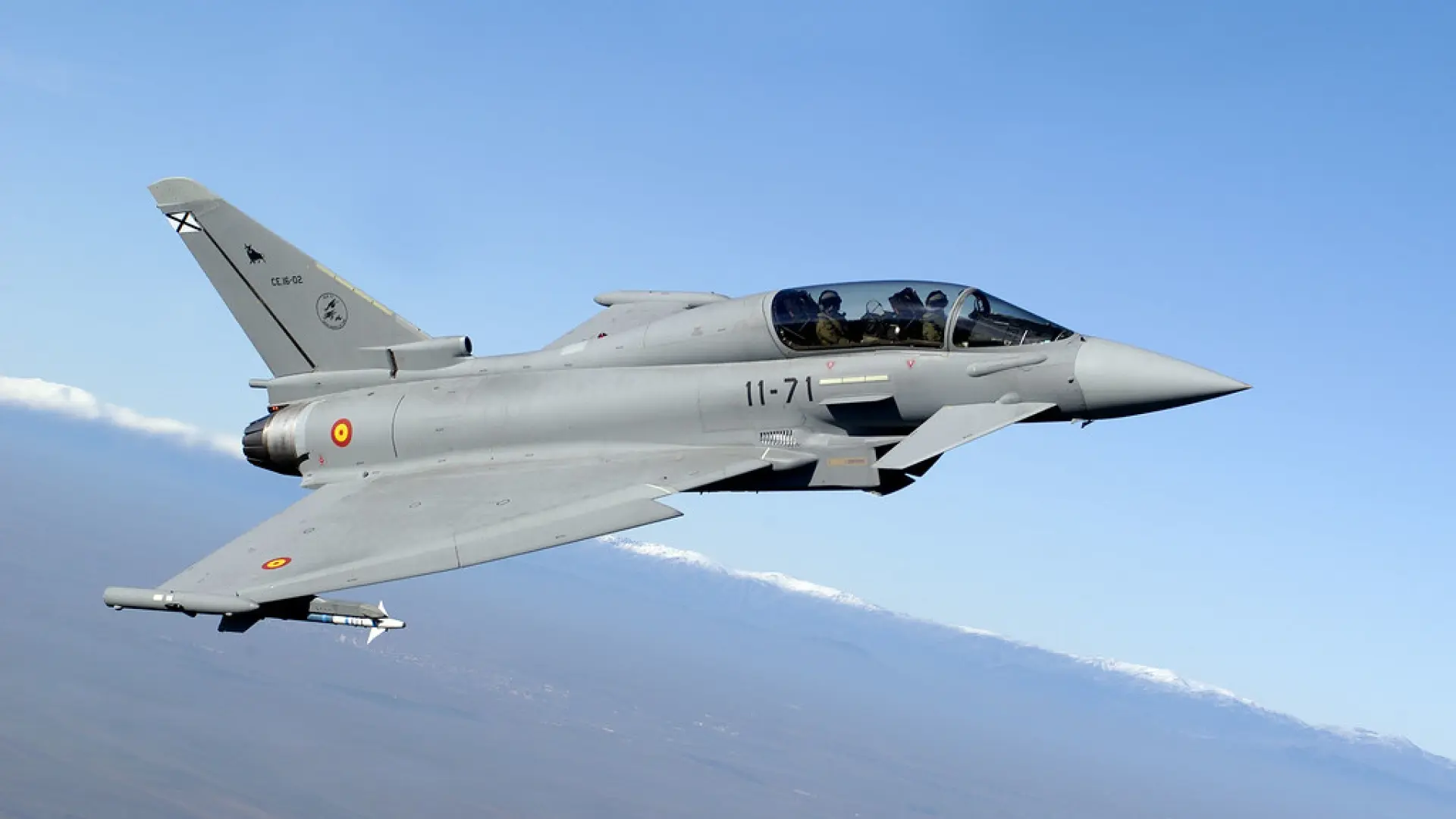 La OTAN moviliza dos cazas españoles después de que dos aviones rusos violaran el espacio aéreo de Lituania